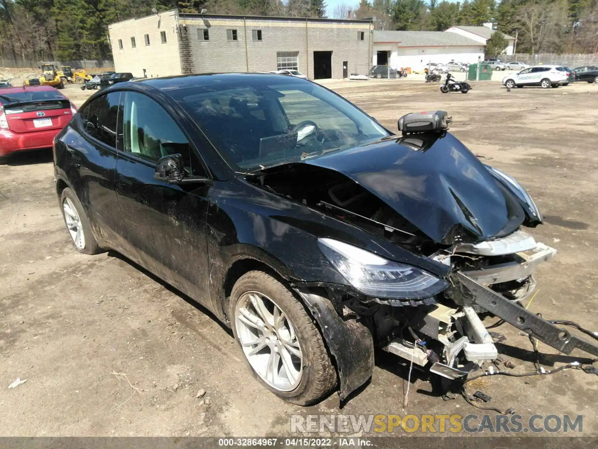 1 Photograph of a damaged car 5YJYGDEE6MF198455 TESLA MODEL Y 2021