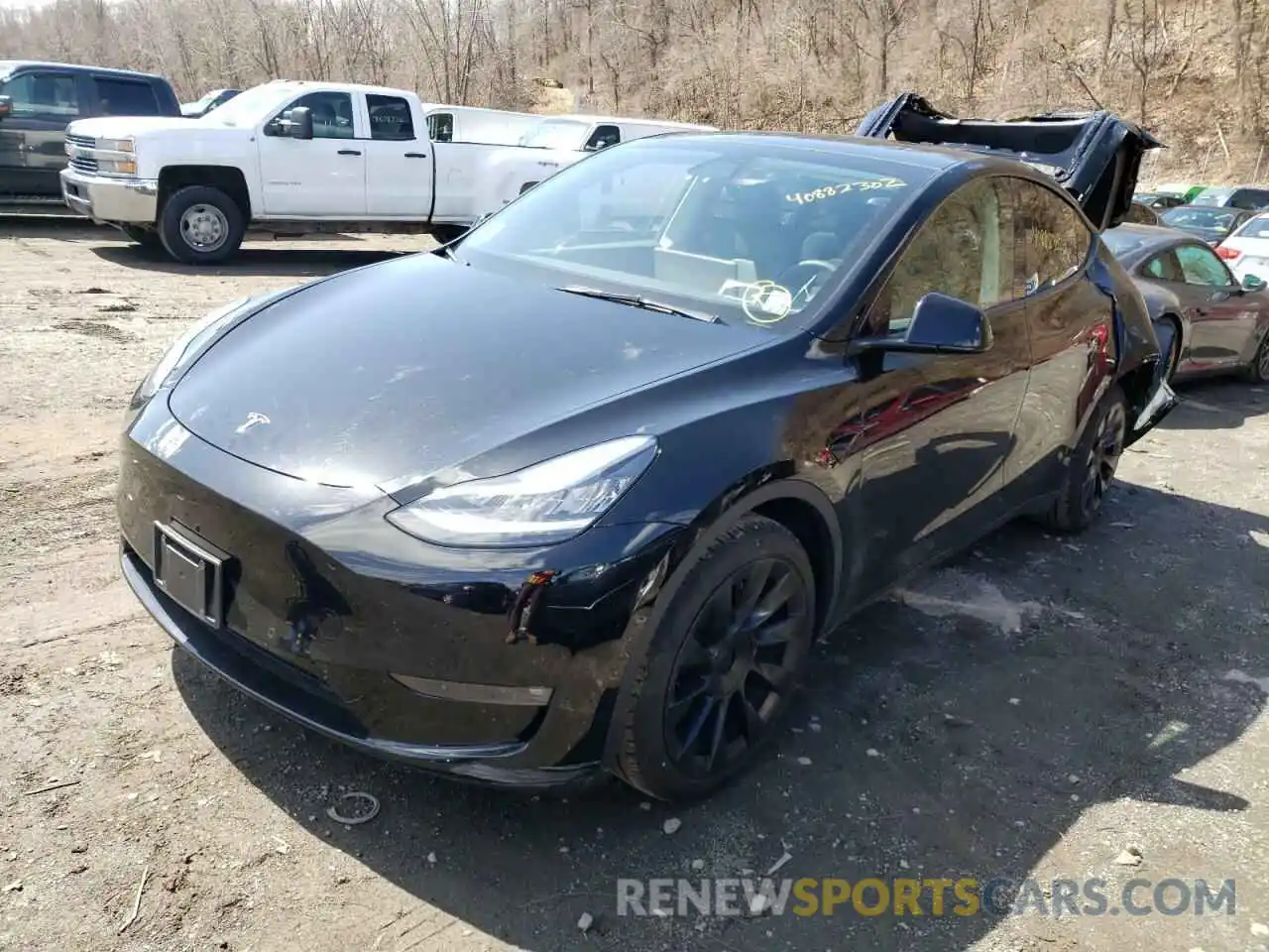 2 Photograph of a damaged car 5YJYGDEE6MF199850 TESLA MODEL Y 2021