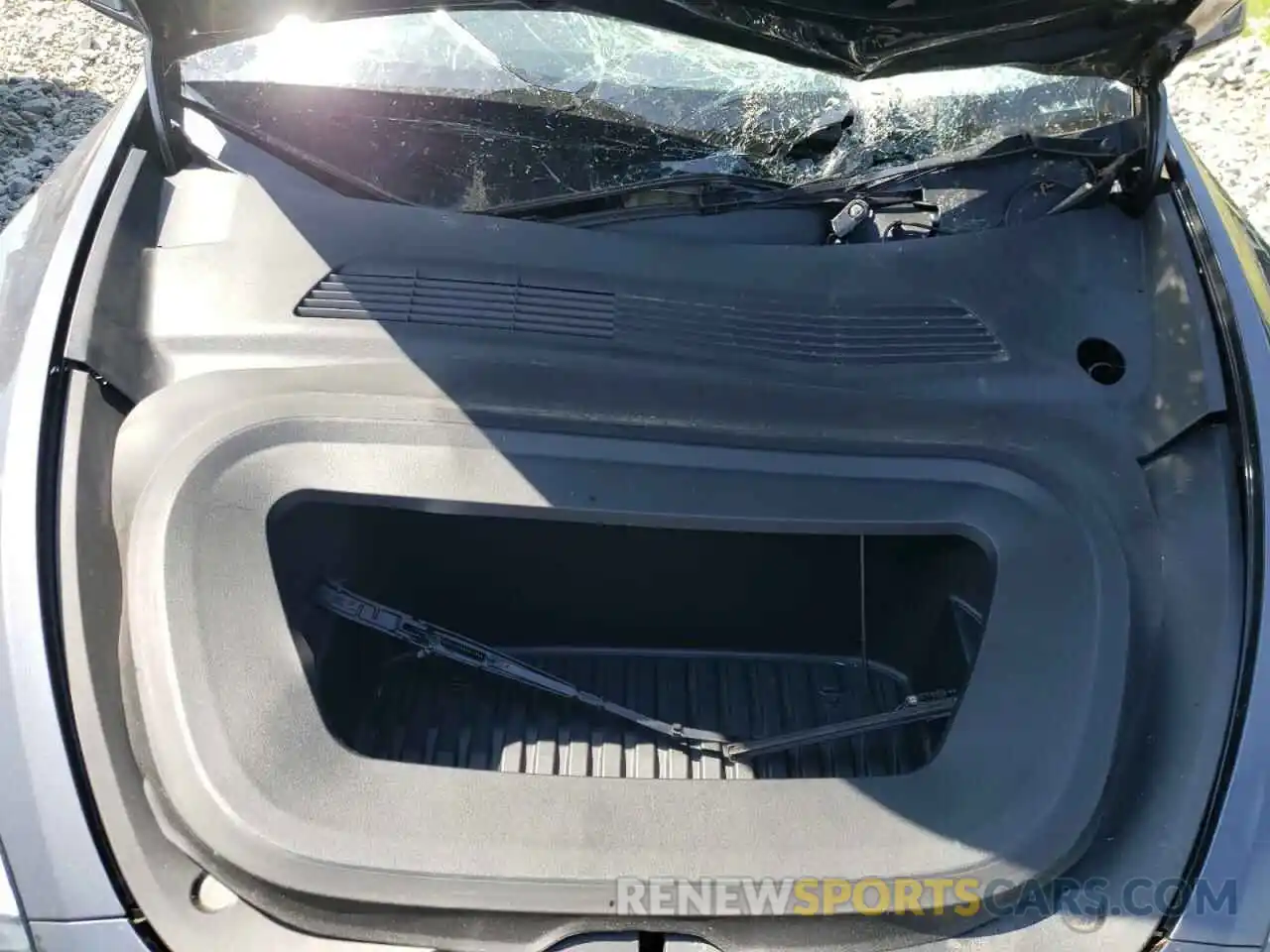 7 Photograph of a damaged car 5YJYGDEE6MF203752 TESLA MODEL Y 2021