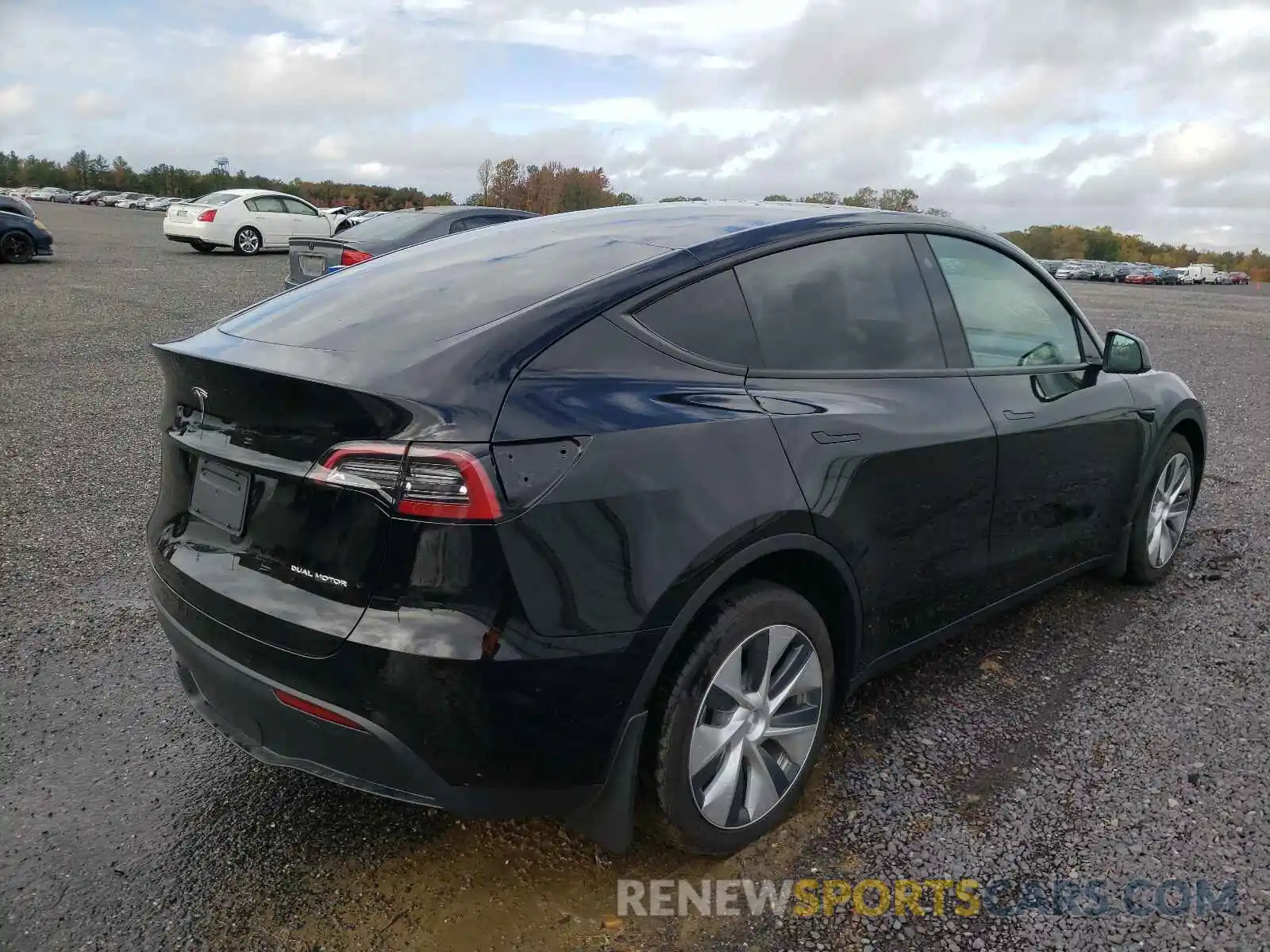 4 Фотография поврежденного автомобиля 5YJYGDEE6MF207736 TESLA MODEL Y 2021