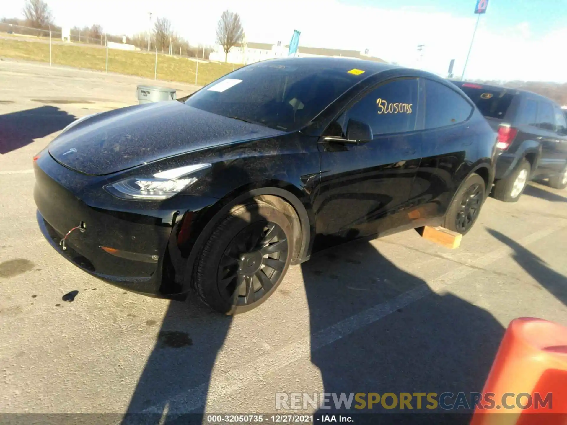 2 Фотография поврежденного автомобиля 5YJYGDEE6MF229347 TESLA MODEL Y 2021