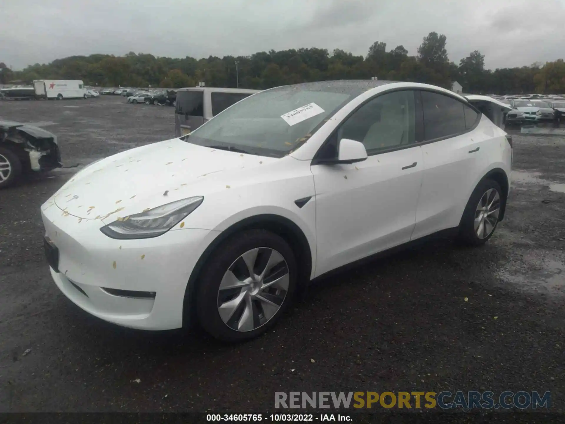 2 Photograph of a damaged car 5YJYGDEE6MF230966 TESLA MODEL Y 2021