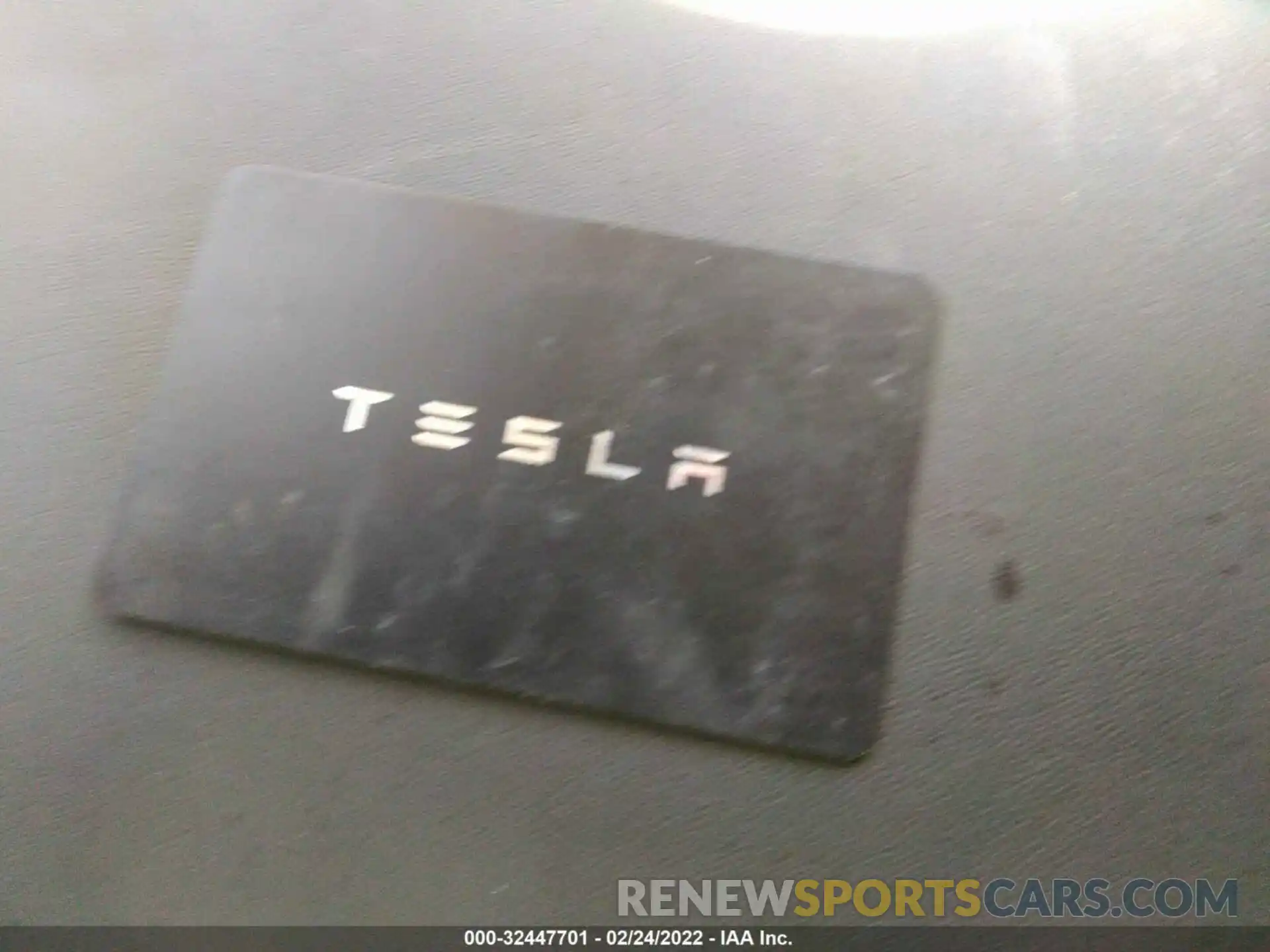 11 Photograph of a damaged car 5YJYGDEE6MF241451 TESLA MODEL Y 2021