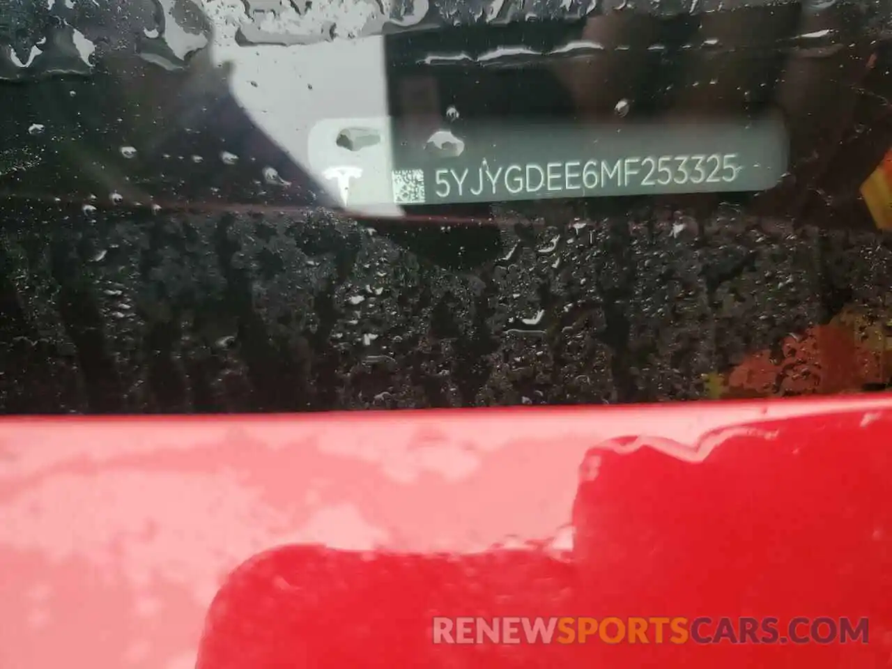 13 Photograph of a damaged car 5YJYGDEE6MF253325 TESLA MODEL Y 2021