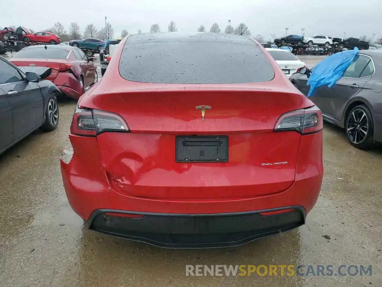 6 Photograph of a damaged car 5YJYGDEE6MF253325 TESLA MODEL Y 2021