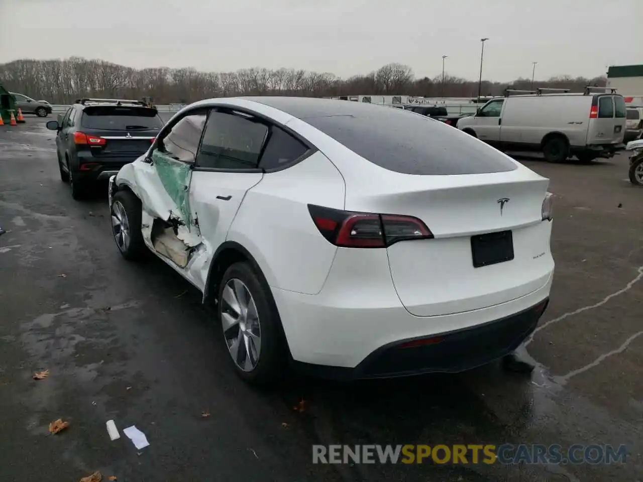 3 Photograph of a damaged car 5YJYGDEE6MF271114 TESLA MODEL Y 2021