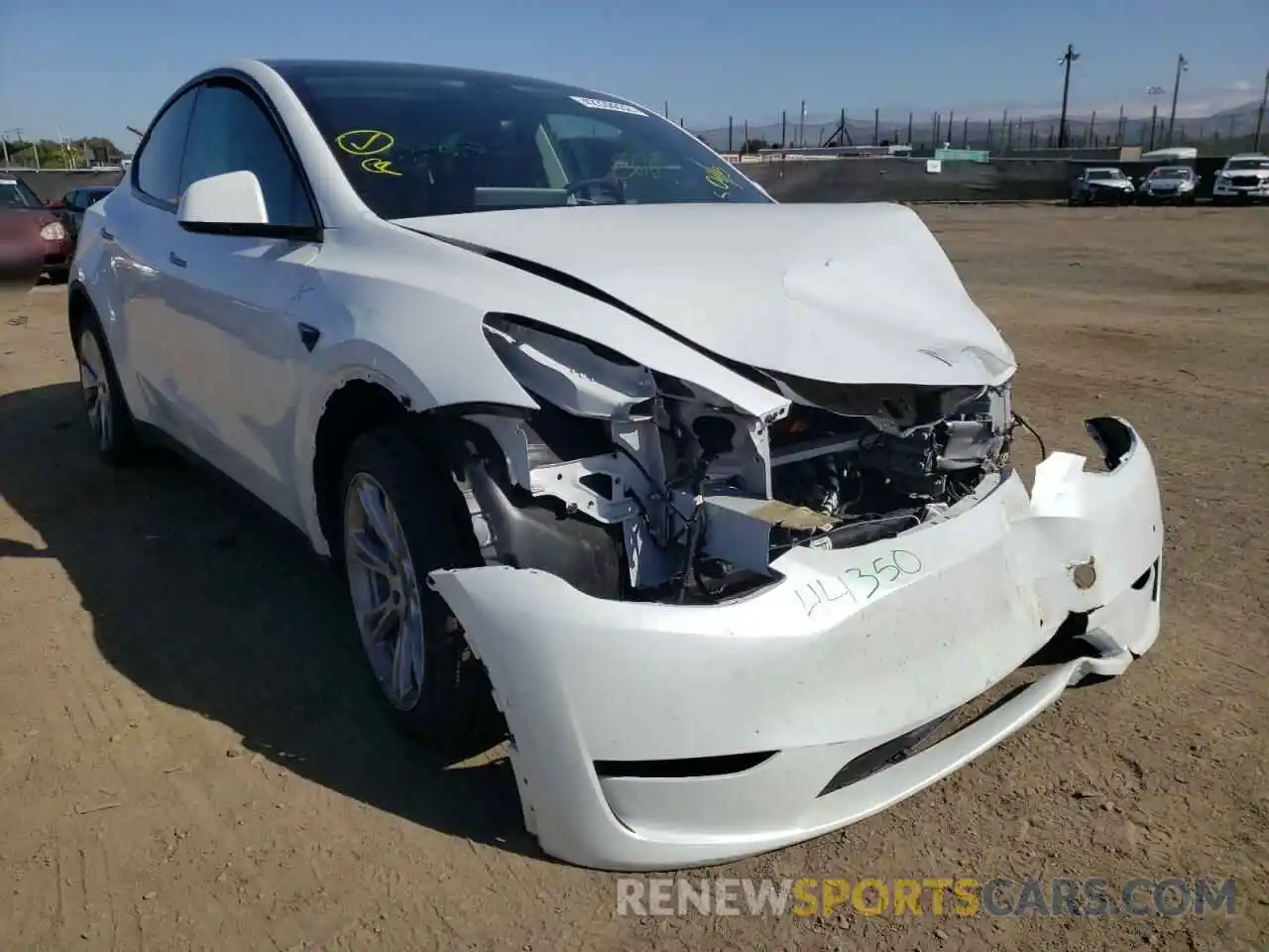 1 Photograph of a damaged car 5YJYGDEE6MF274532 TESLA MODEL Y 2021