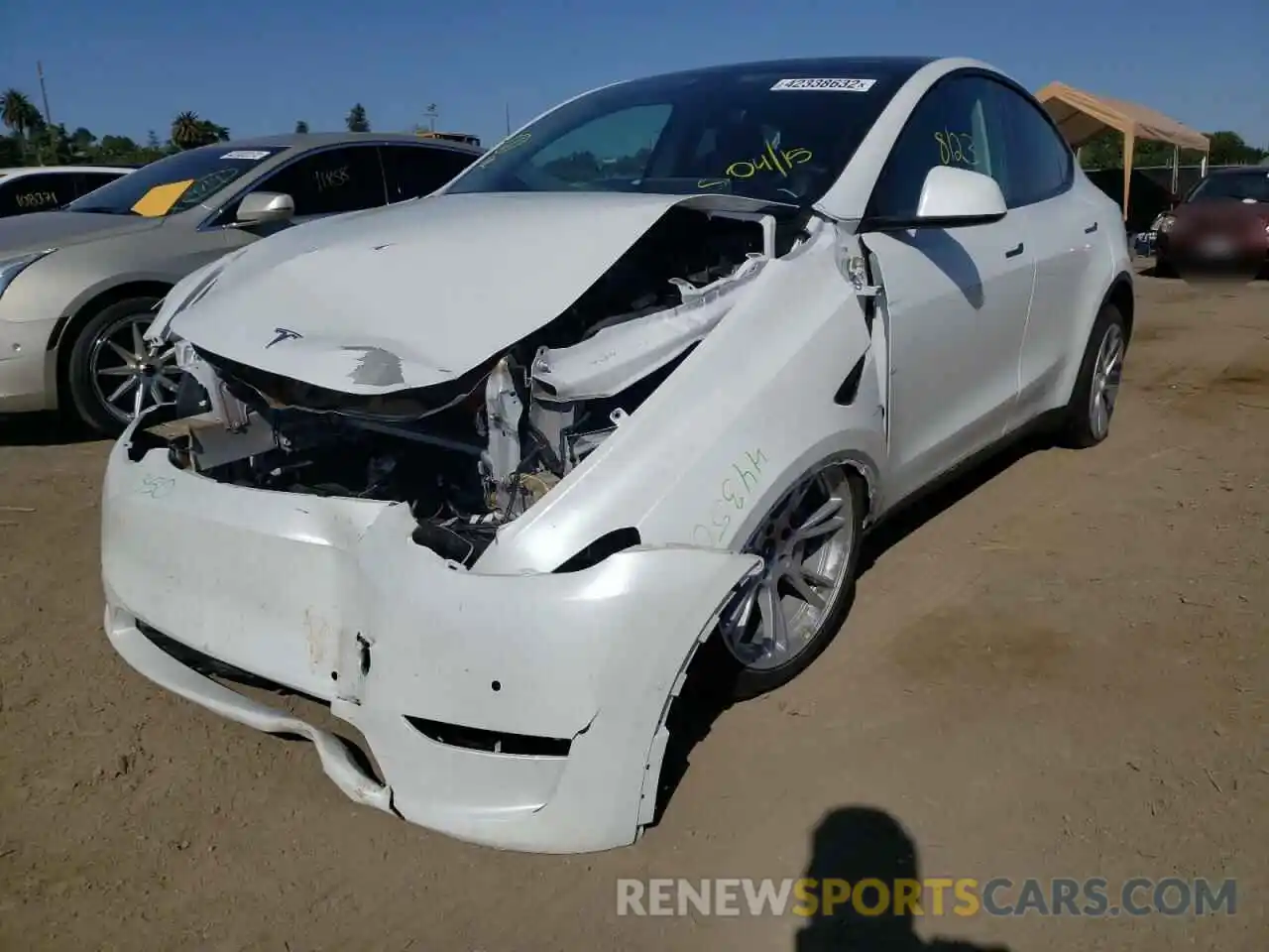 2 Photograph of a damaged car 5YJYGDEE6MF274532 TESLA MODEL Y 2021