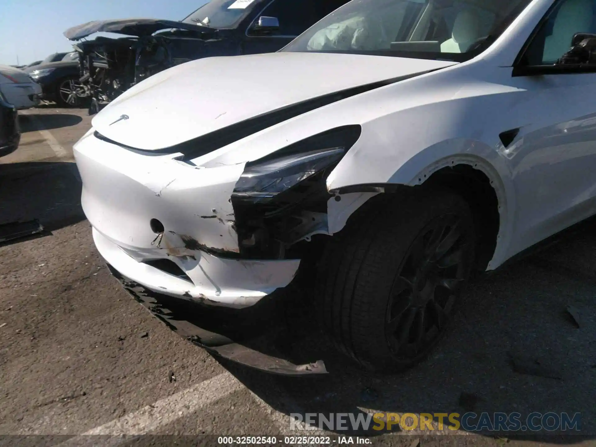 6 Photograph of a damaged car 5YJYGDEE6MF294764 TESLA MODEL Y 2021