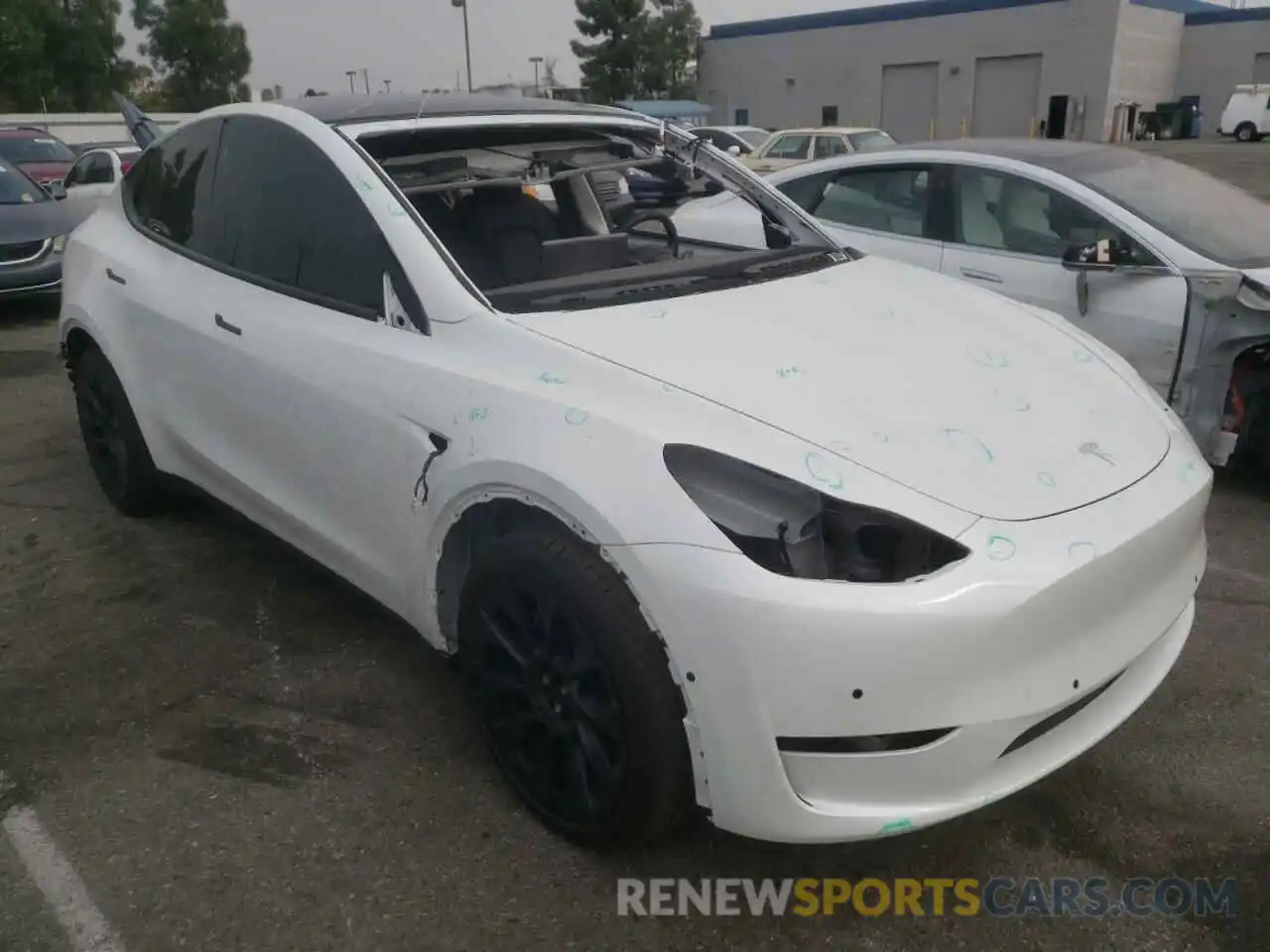 1 Photograph of a damaged car 5YJYGDEE6MF296028 TESLA MODEL Y 2021