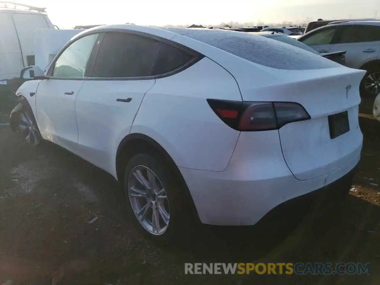 2 Photograph of a damaged car 5YJYGDEE6MF297440 TESLA MODEL Y 2021