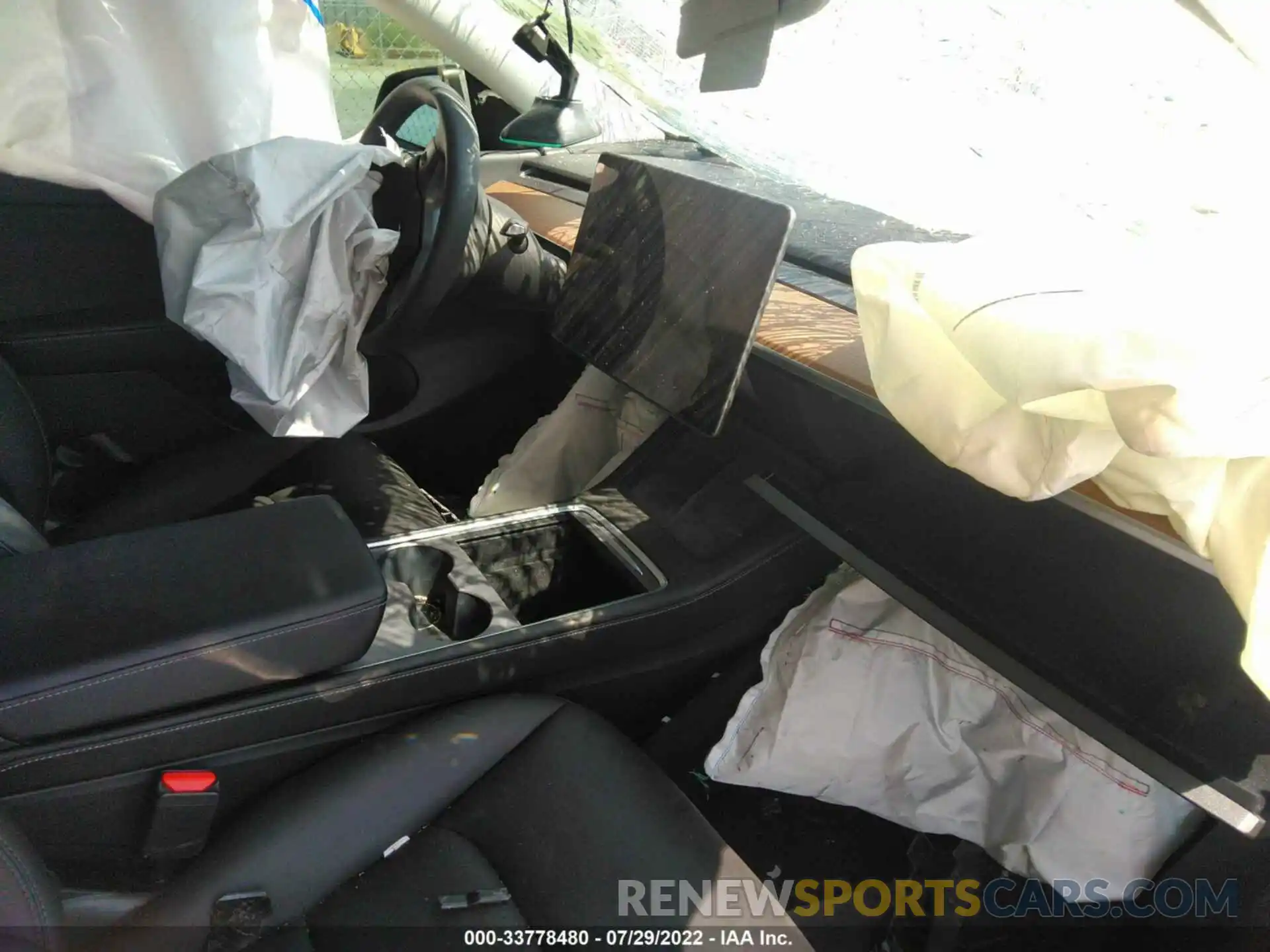 5 Photograph of a damaged car 5YJYGDEE6MF303317 TESLA MODEL Y 2021