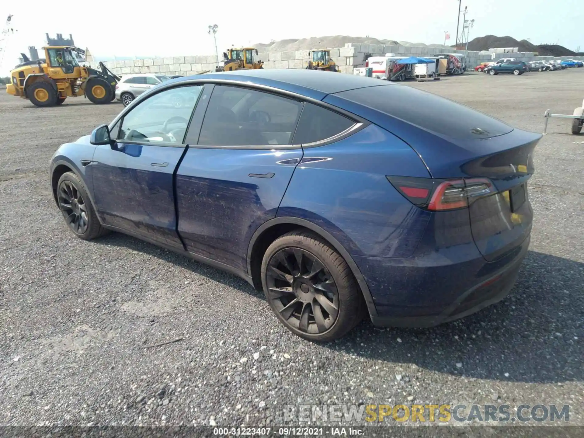 3 Фотография поврежденного автомобиля 5YJYGDEE7MF060214 TESLA MODEL Y 2021