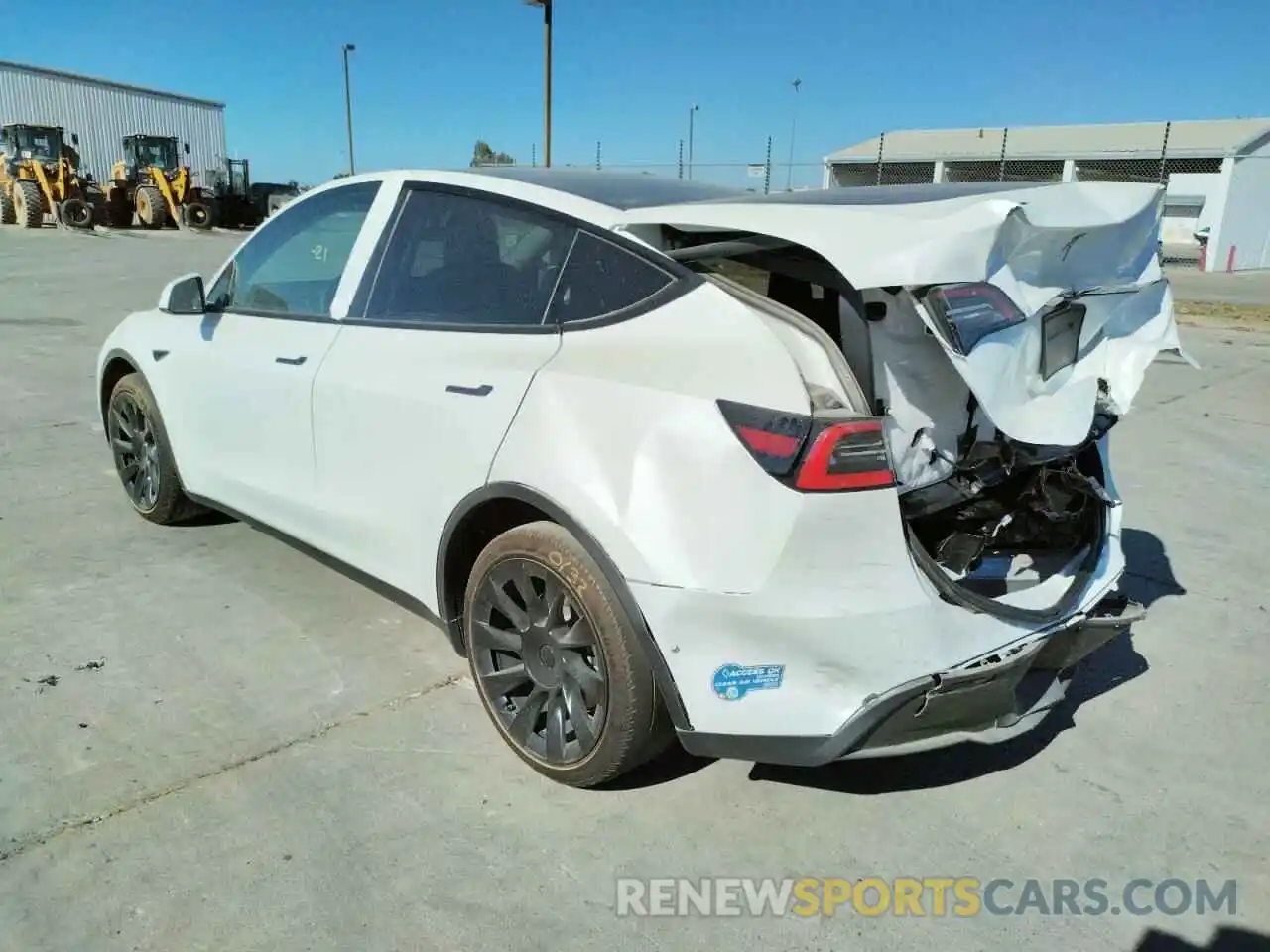 3 Photograph of a damaged car 5YJYGDEE7MF065591 TESLA MODEL Y 2021