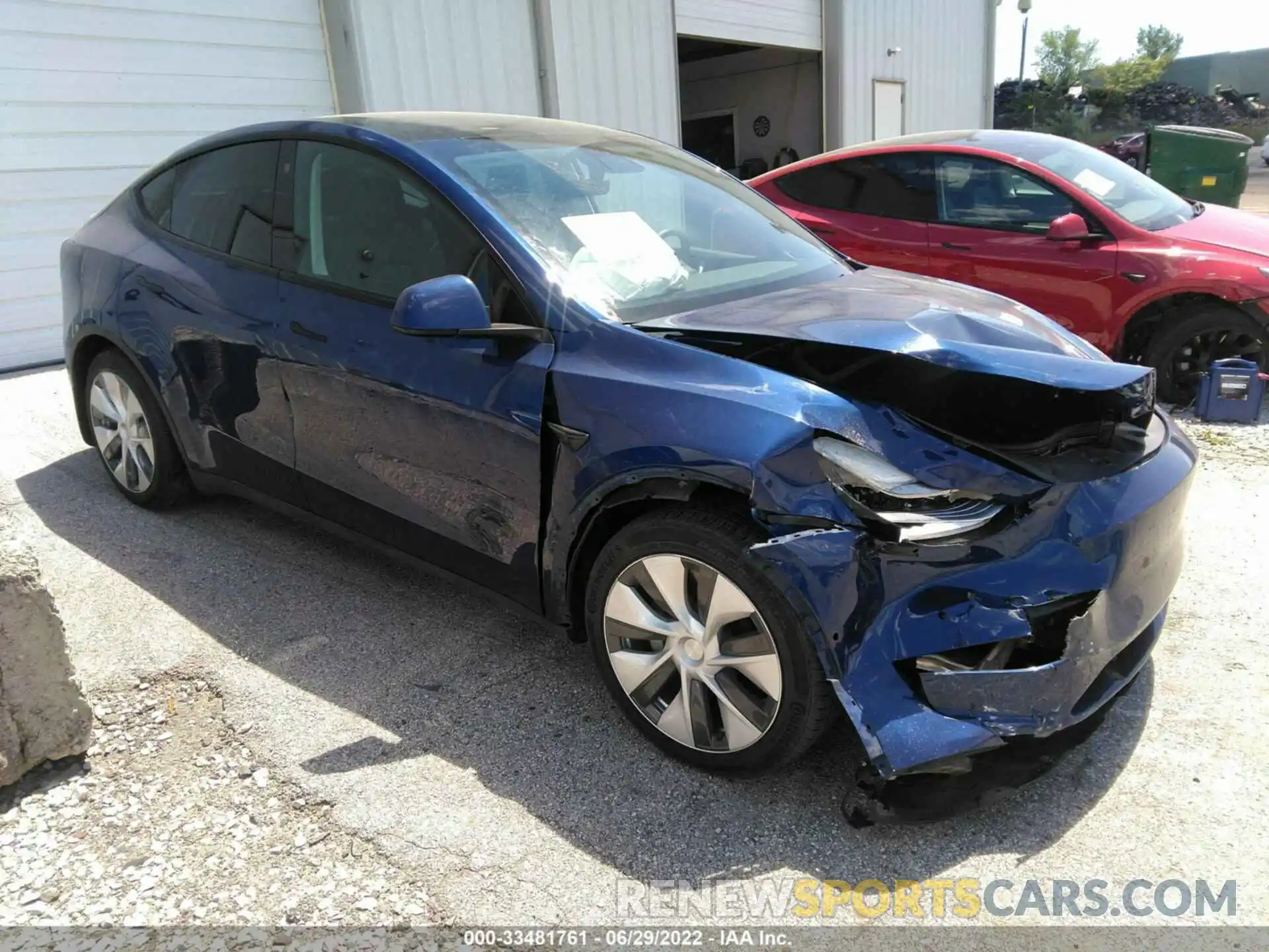 1 Photograph of a damaged car 5YJYGDEE7MF074551 TESLA MODEL Y 2021