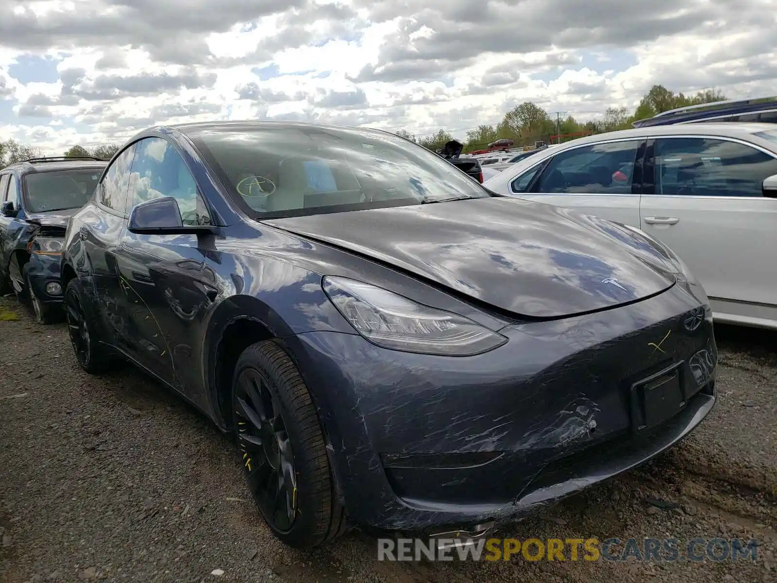 1 Фотография поврежденного автомобиля 5YJYGDEE7MF075408 TESLA MODEL Y 2021