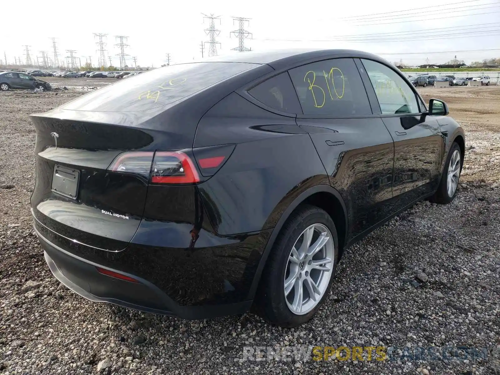 4 Фотография поврежденного автомобиля 5YJYGDEE7MF082097 TESLA MODEL Y 2021