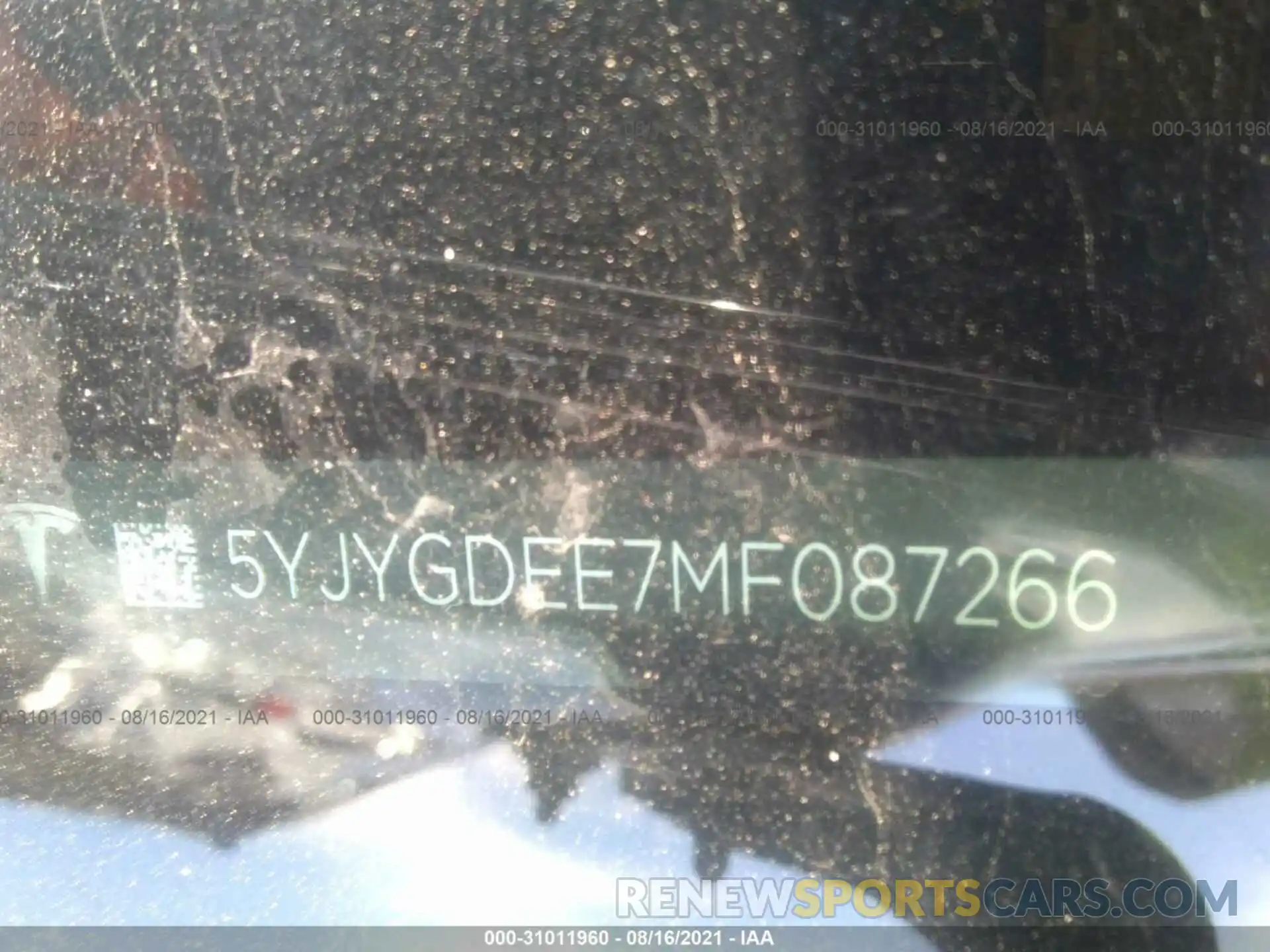 9 Photograph of a damaged car 5YJYGDEE7MF087266 TESLA MODEL Y 2021