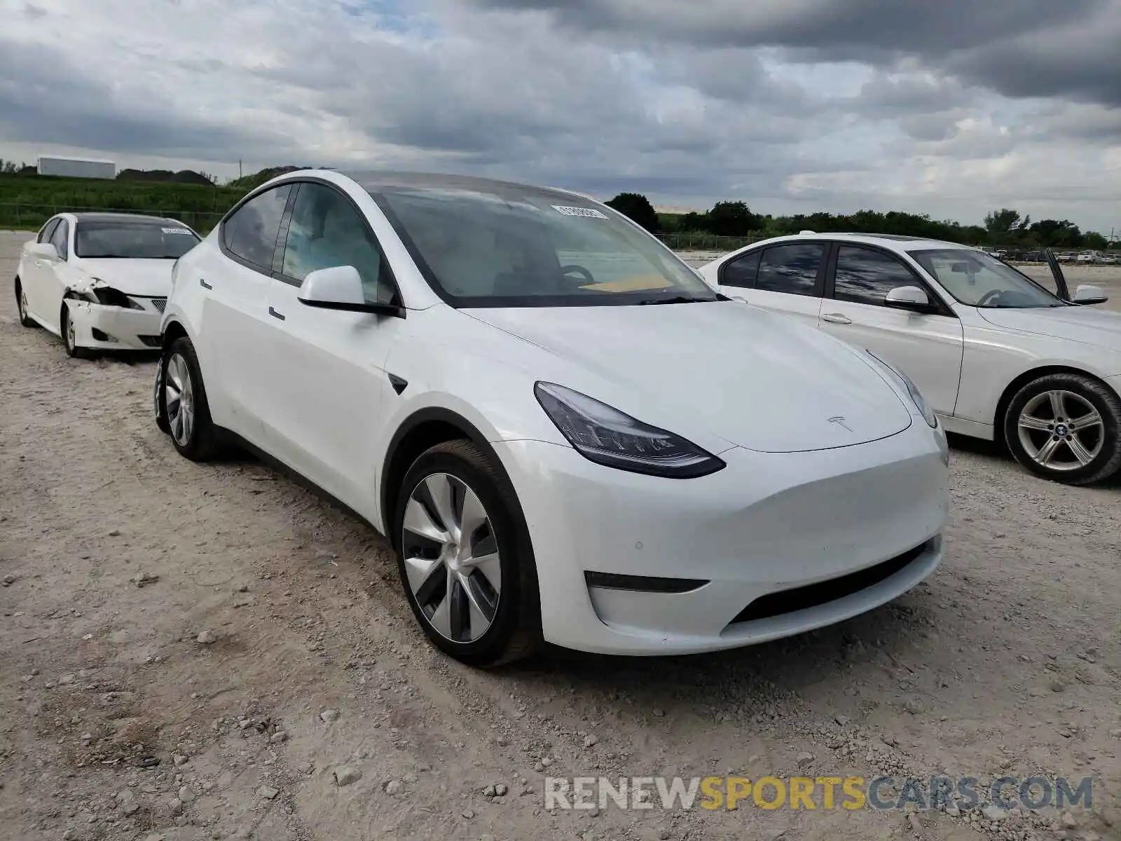 1 Photograph of a damaged car 5YJYGDEE7MF090023 TESLA MODEL Y 2021