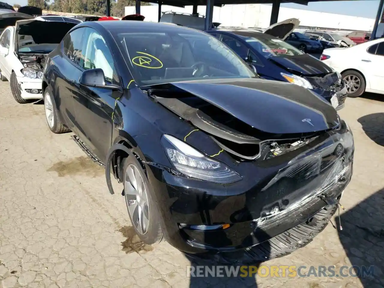 1 Photograph of a damaged car 5YJYGDEE7MF094122 TESLA MODEL Y 2021