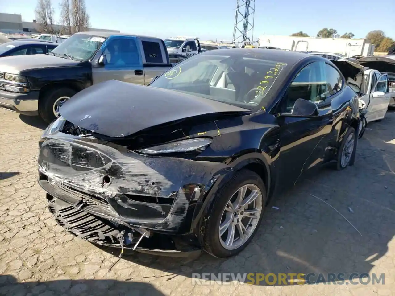 2 Photograph of a damaged car 5YJYGDEE7MF094122 TESLA MODEL Y 2021