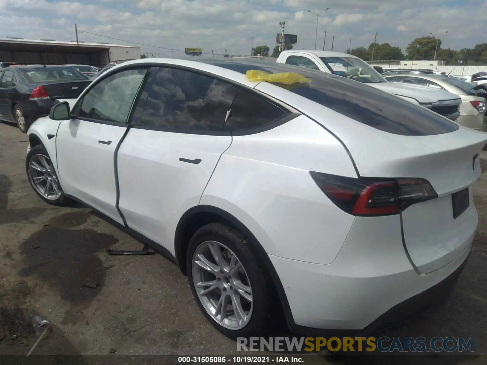 3 Photograph of a damaged car 5YJYGDEE7MF094363 TESLA MODEL Y 2021