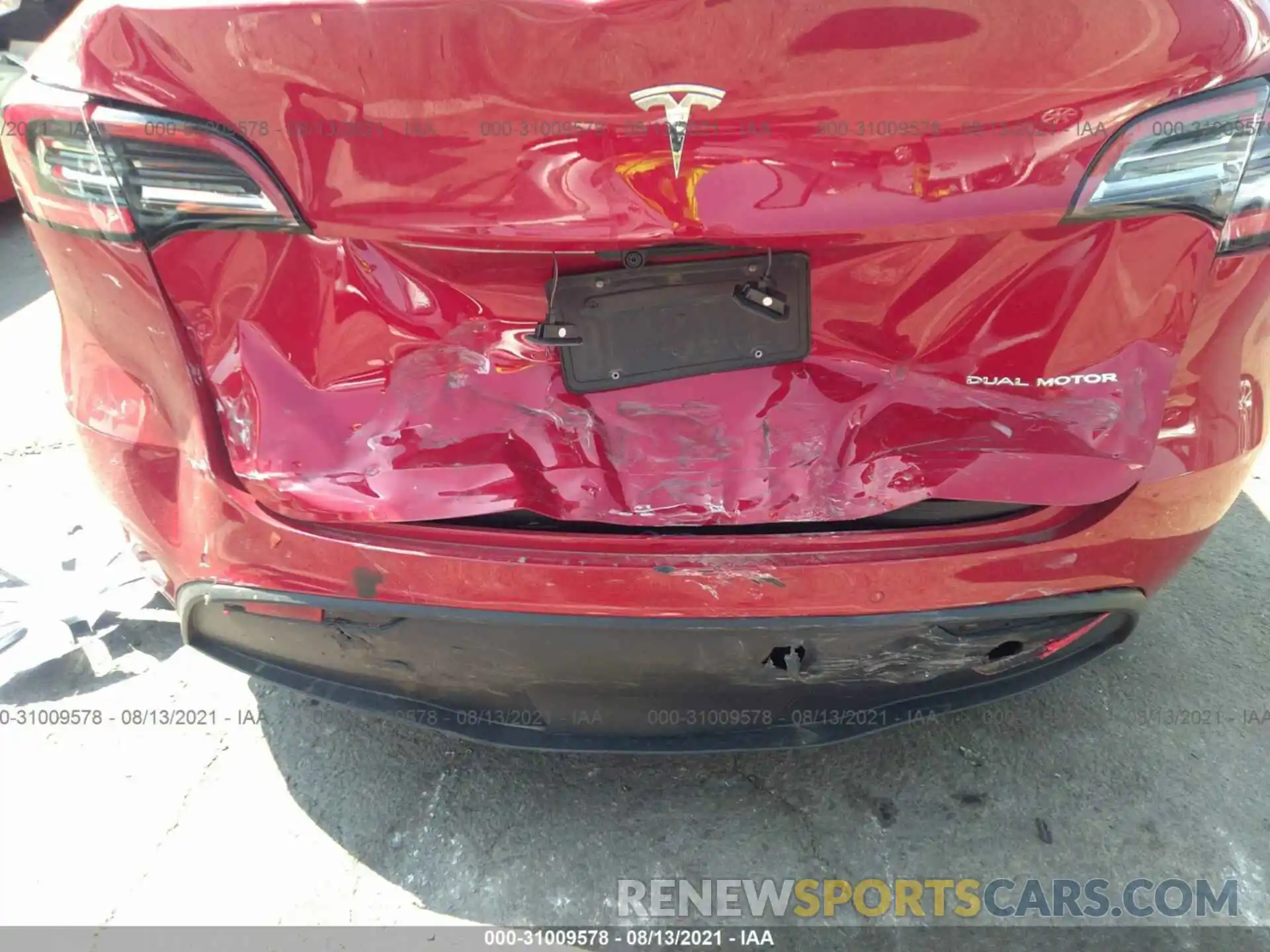 6 Photograph of a damaged car 5YJYGDEE7MF095898 TESLA MODEL Y 2021