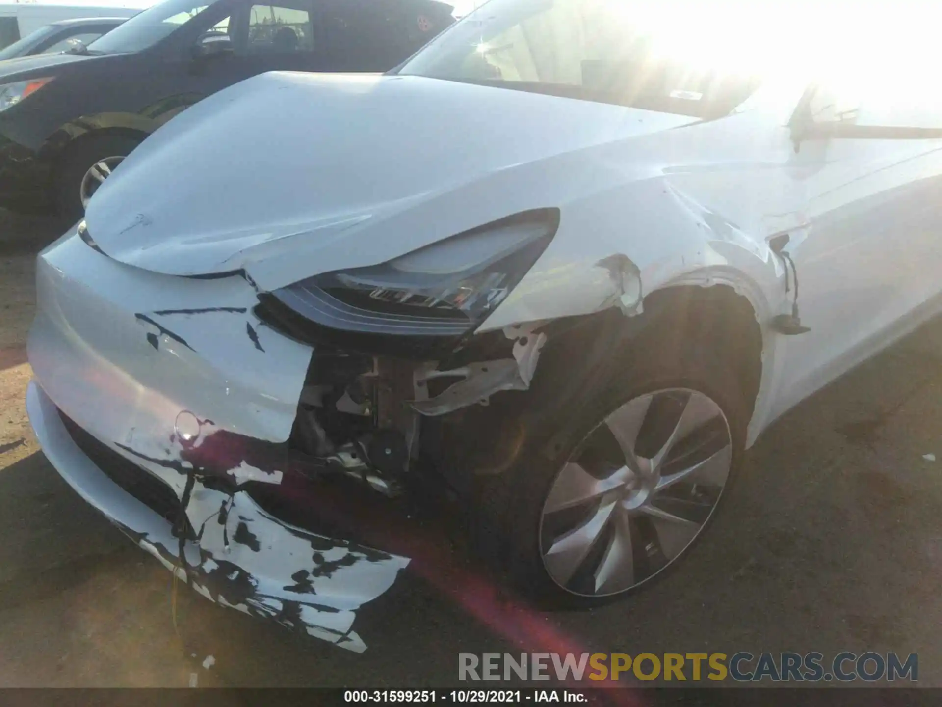 6 Photograph of a damaged car 5YJYGDEE7MF096100 TESLA MODEL Y 2021