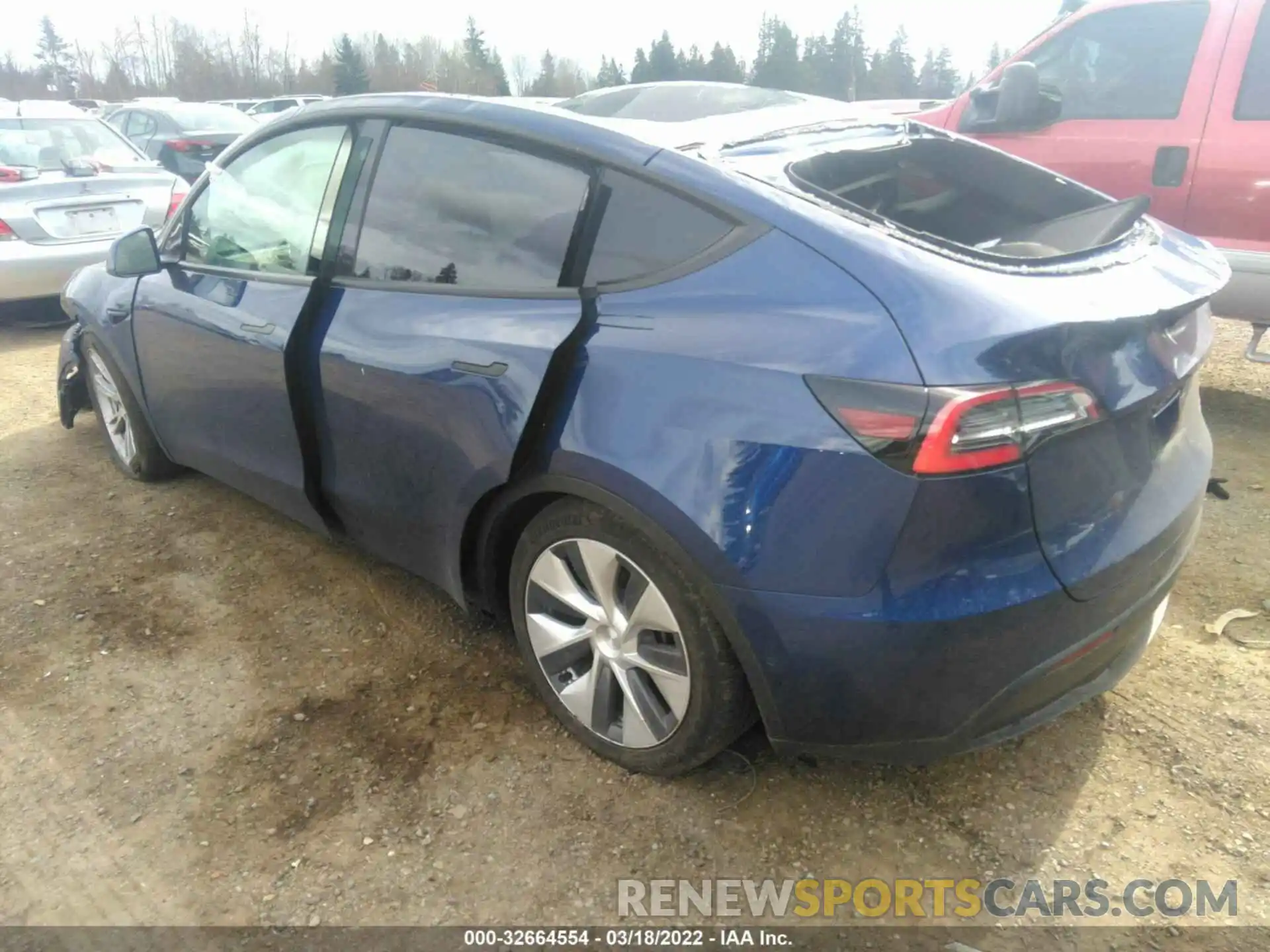 3 Photograph of a damaged car 5YJYGDEE7MF124803 TESLA MODEL Y 2021