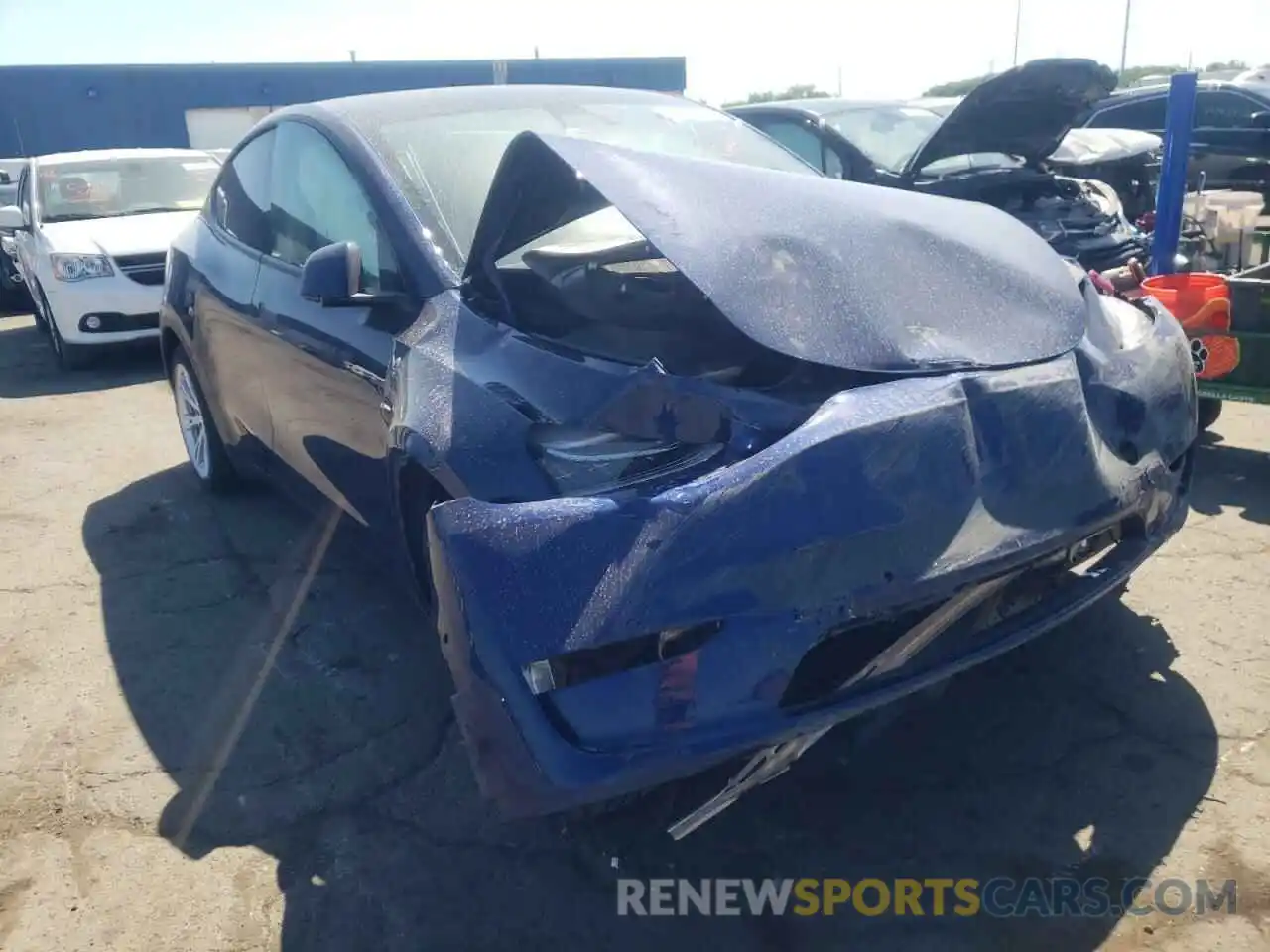 1 Photograph of a damaged car 5YJYGDEE7MF131489 TESLA MODEL Y 2021