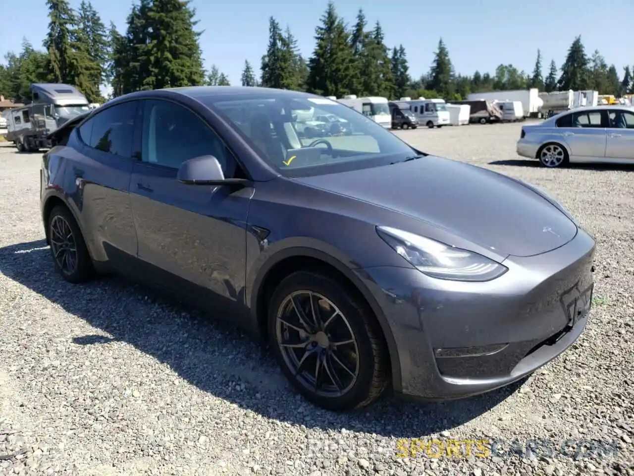 1 Фотография поврежденного автомобиля 5YJYGDEE7MF139270 TESLA MODEL Y 2021