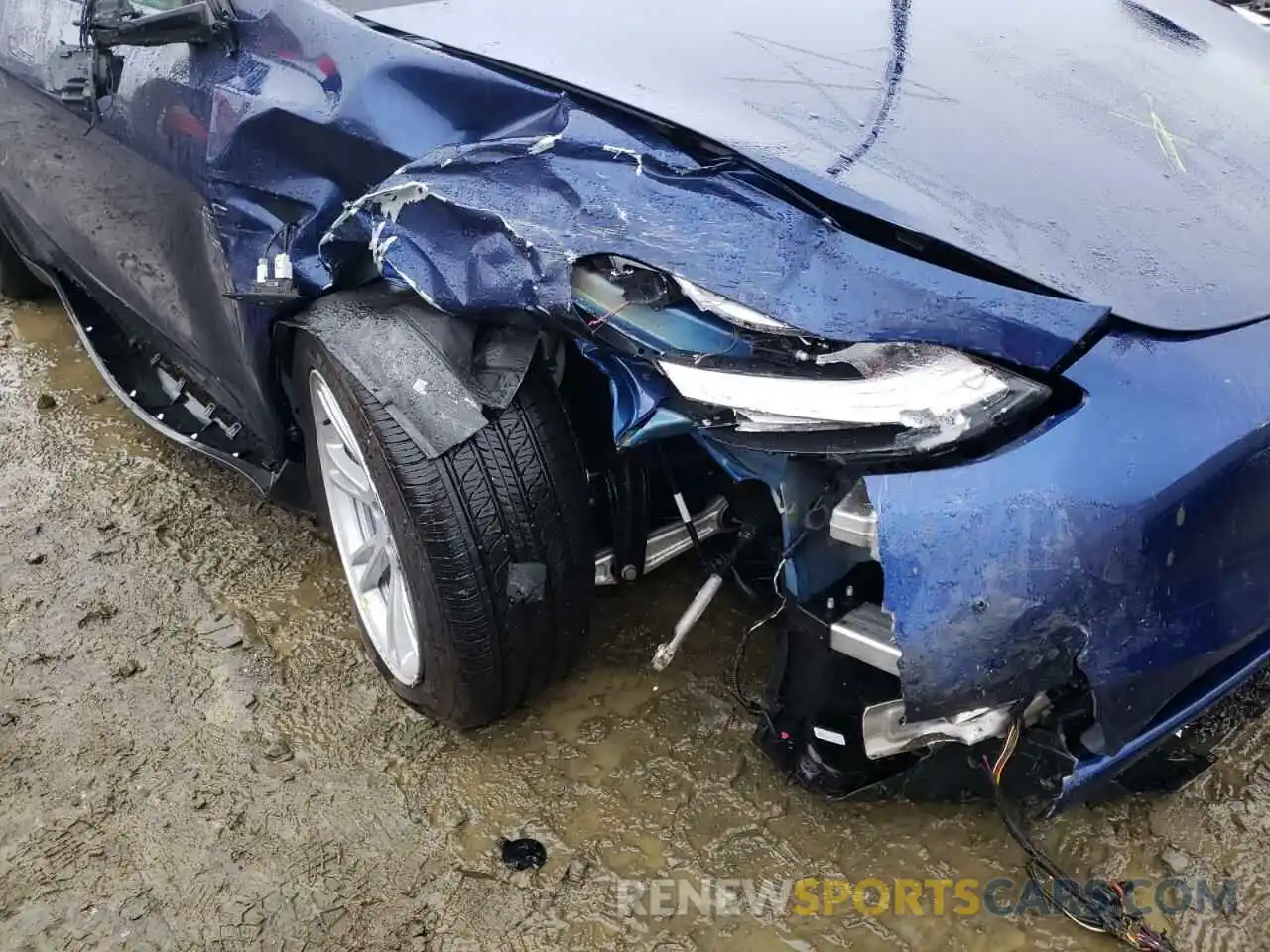 9 Photograph of a damaged car 5YJYGDEE7MF146333 TESLA MODEL Y 2021