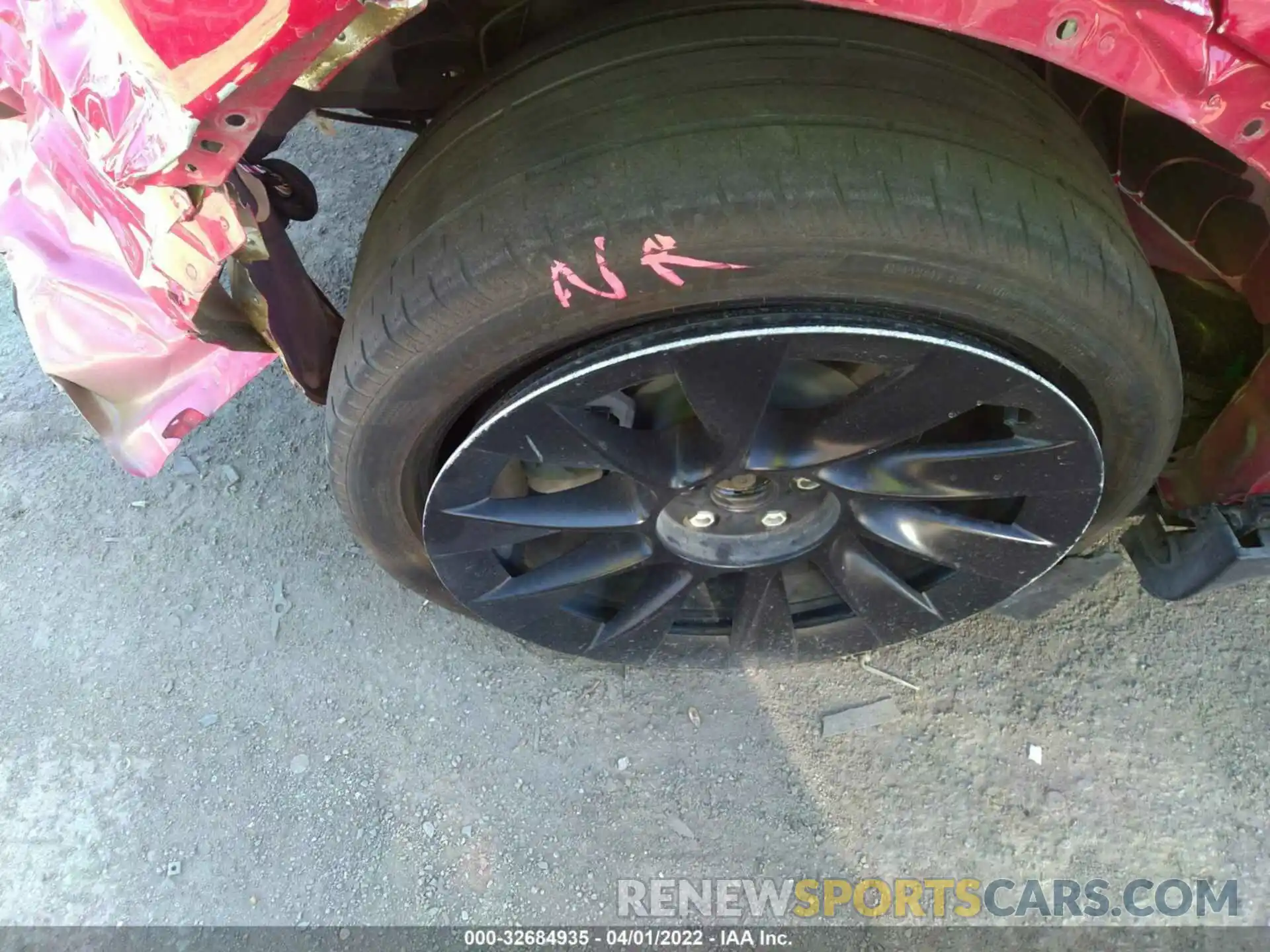 15 Photograph of a damaged car 5YJYGDEE7MF151788 TESLA MODEL Y 2021