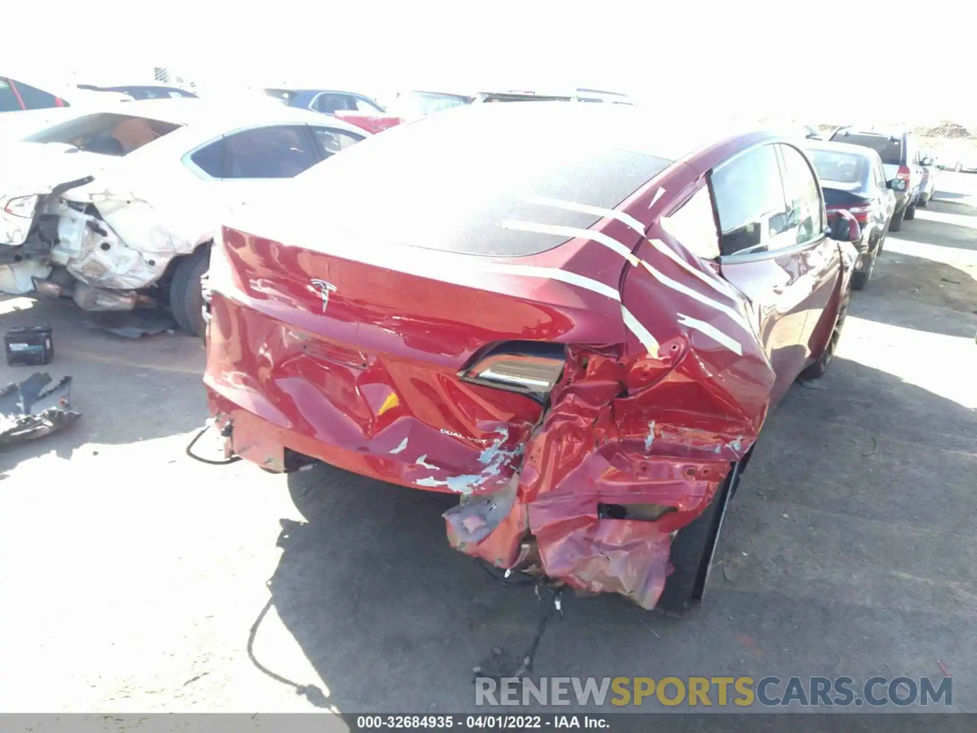 6 Photograph of a damaged car 5YJYGDEE7MF151788 TESLA MODEL Y 2021