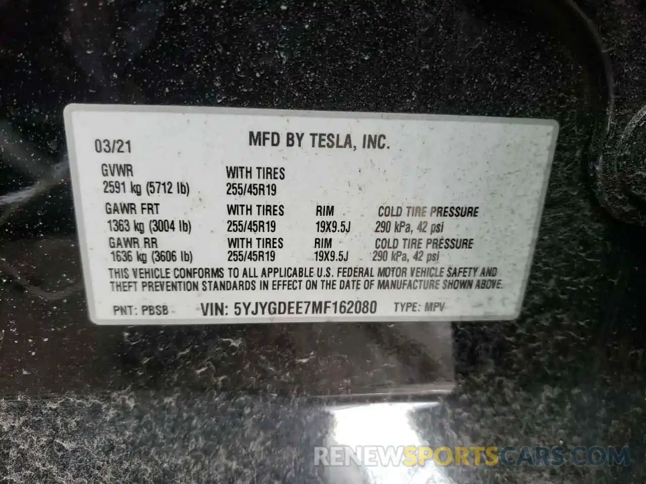 10 Photograph of a damaged car 5YJYGDEE7MF162080 TESLA MODEL Y 2021