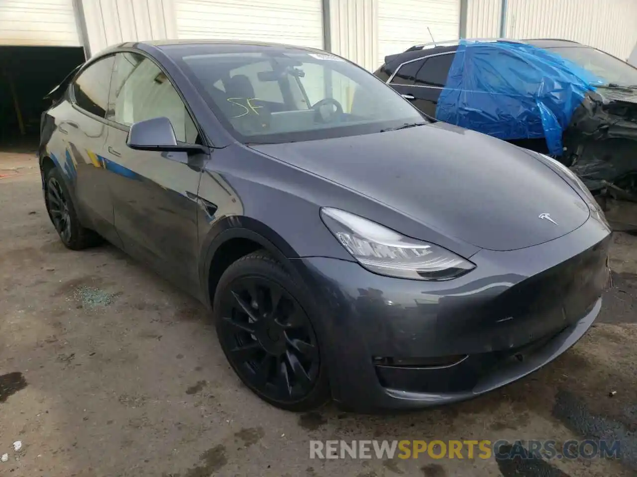 1 Photograph of a damaged car 5YJYGDEE7MF174696 TESLA MODEL Y 2021