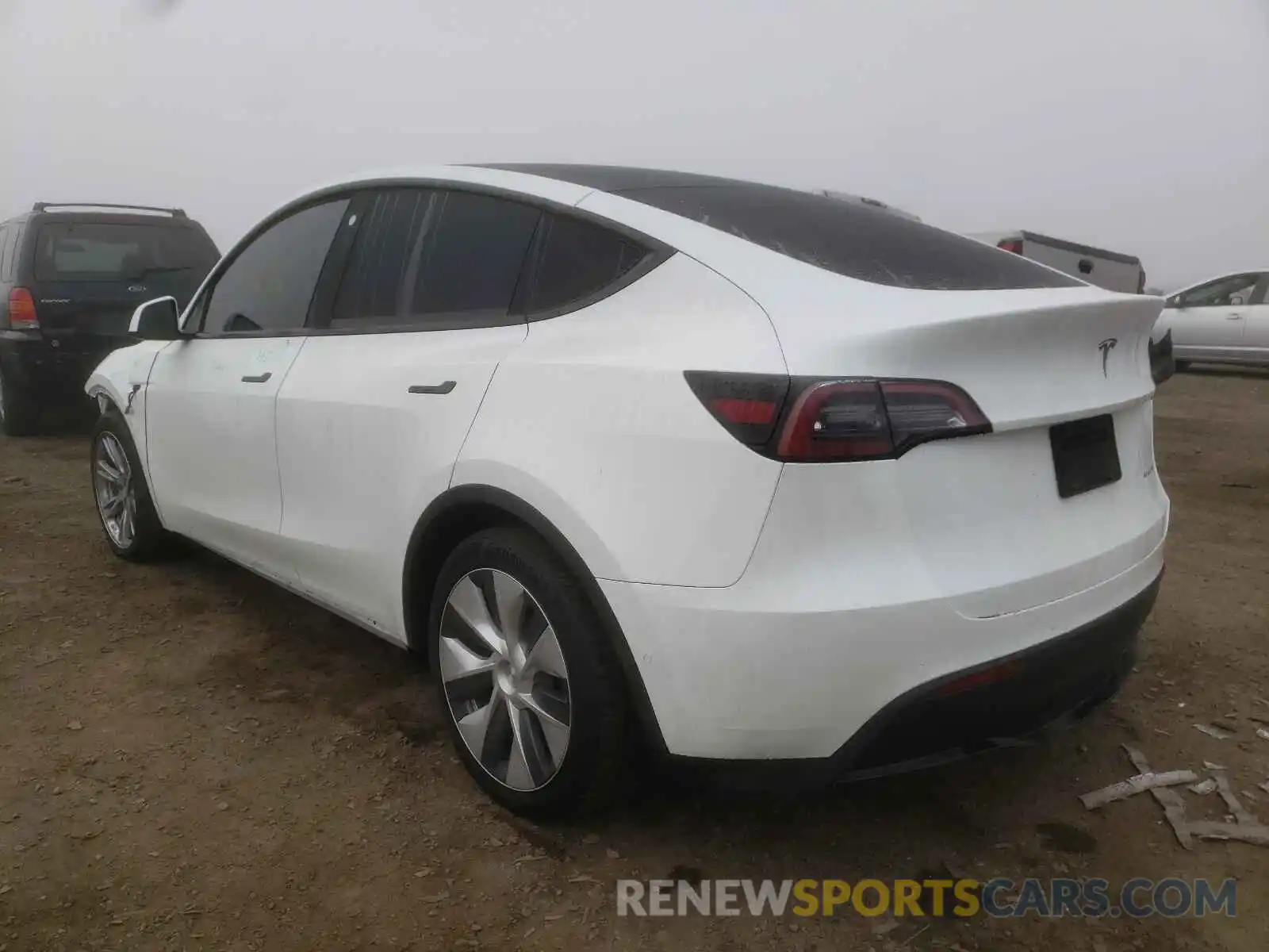 3 Photograph of a damaged car 5YJYGDEE7MF181910 TESLA MODEL Y 2021