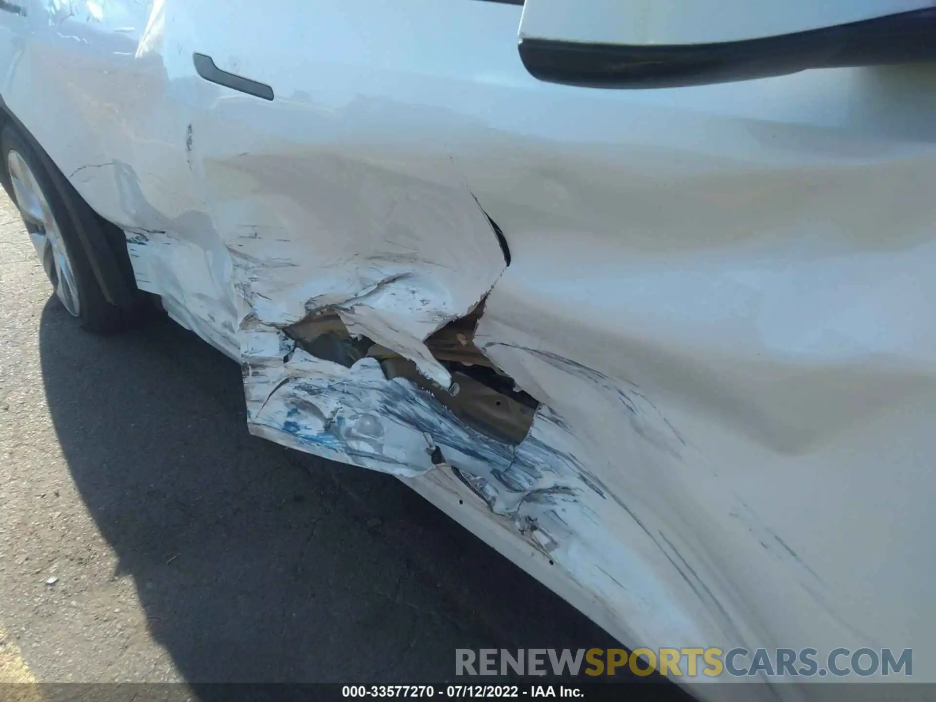 6 Photograph of a damaged car 5YJYGDEE7MF182233 TESLA MODEL Y 2021