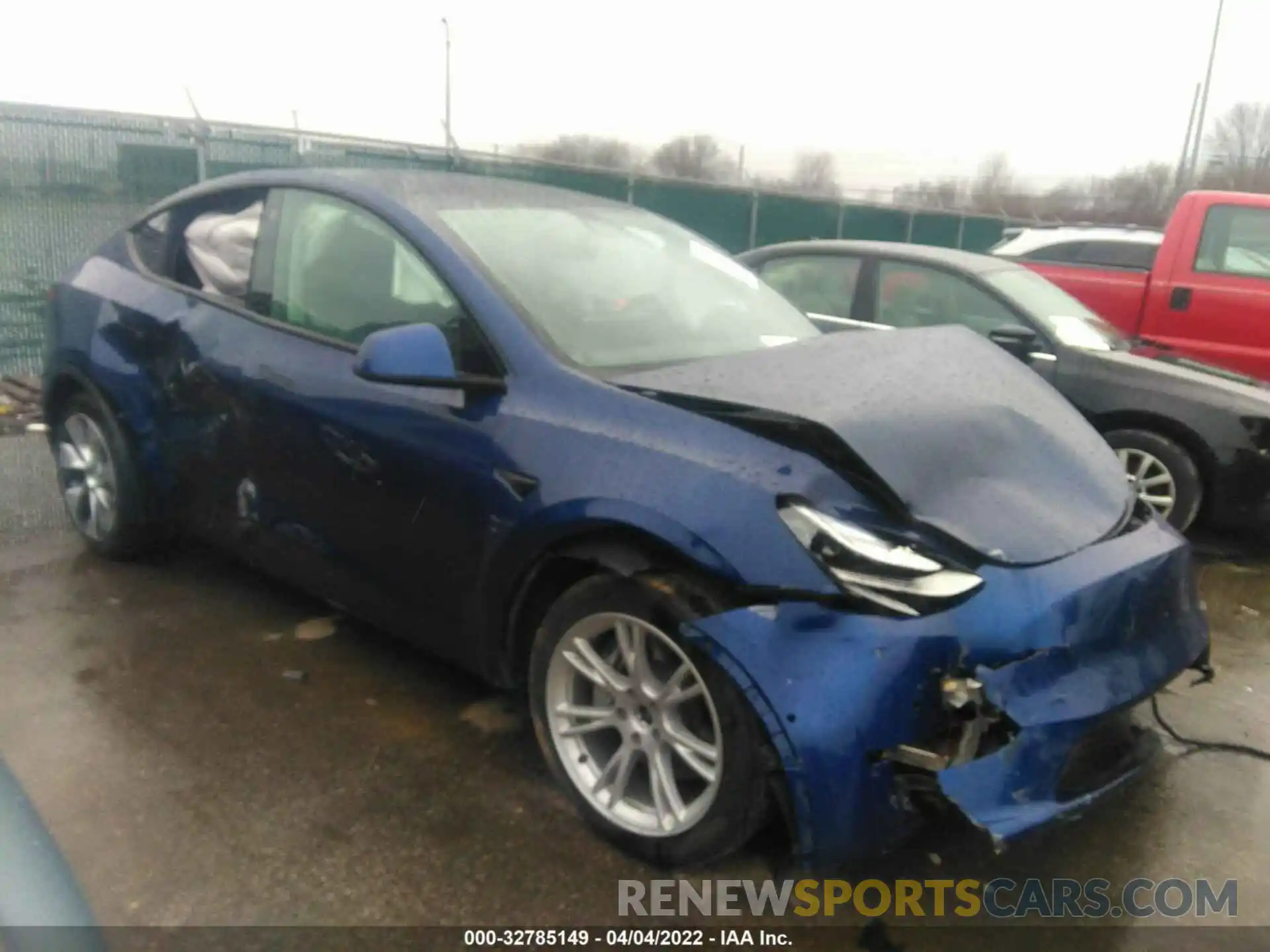 1 Photograph of a damaged car 5YJYGDEE7MF188226 TESLA MODEL Y 2021