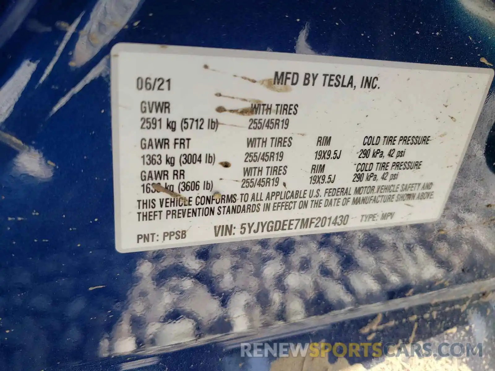 10 Photograph of a damaged car 5YJYGDEE7MF201430 TESLA MODEL Y 2021