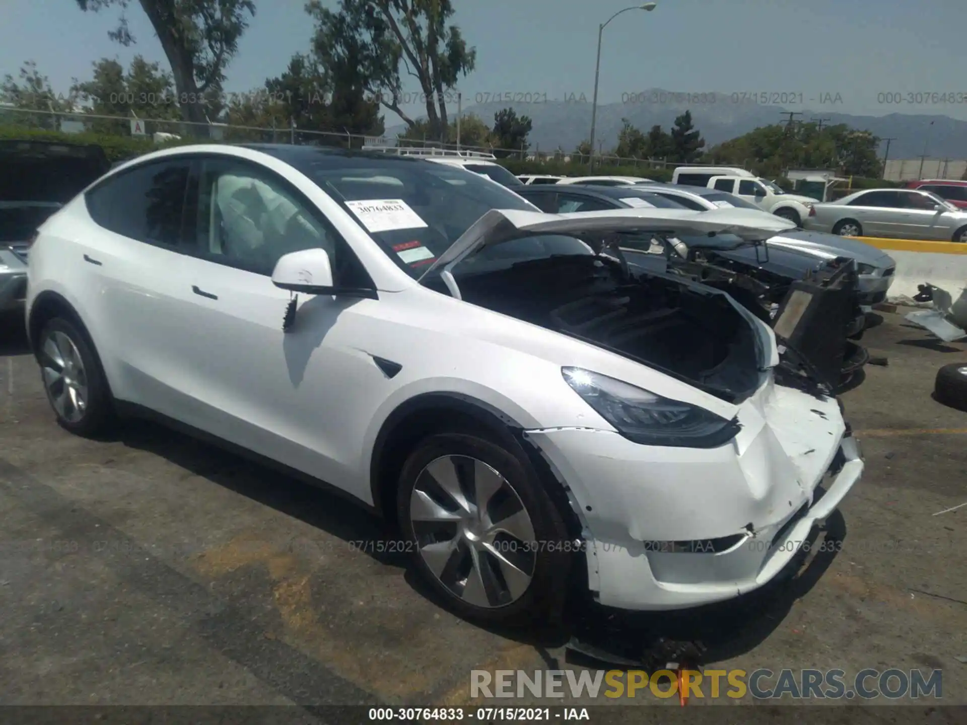 1 Photograph of a damaged car 5YJYGDEE7MF206028 TESLA MODEL Y 2021