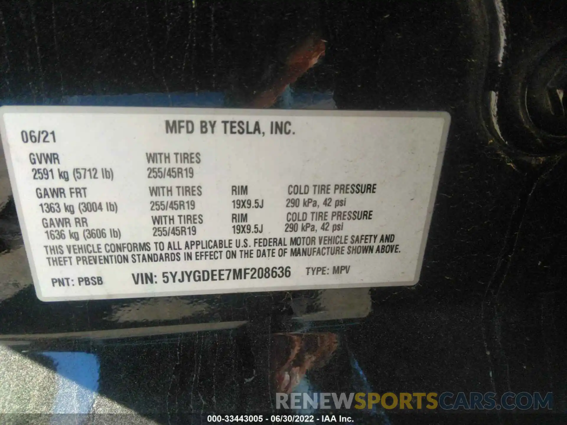 9 Photograph of a damaged car 5YJYGDEE7MF208636 TESLA MODEL Y 2021