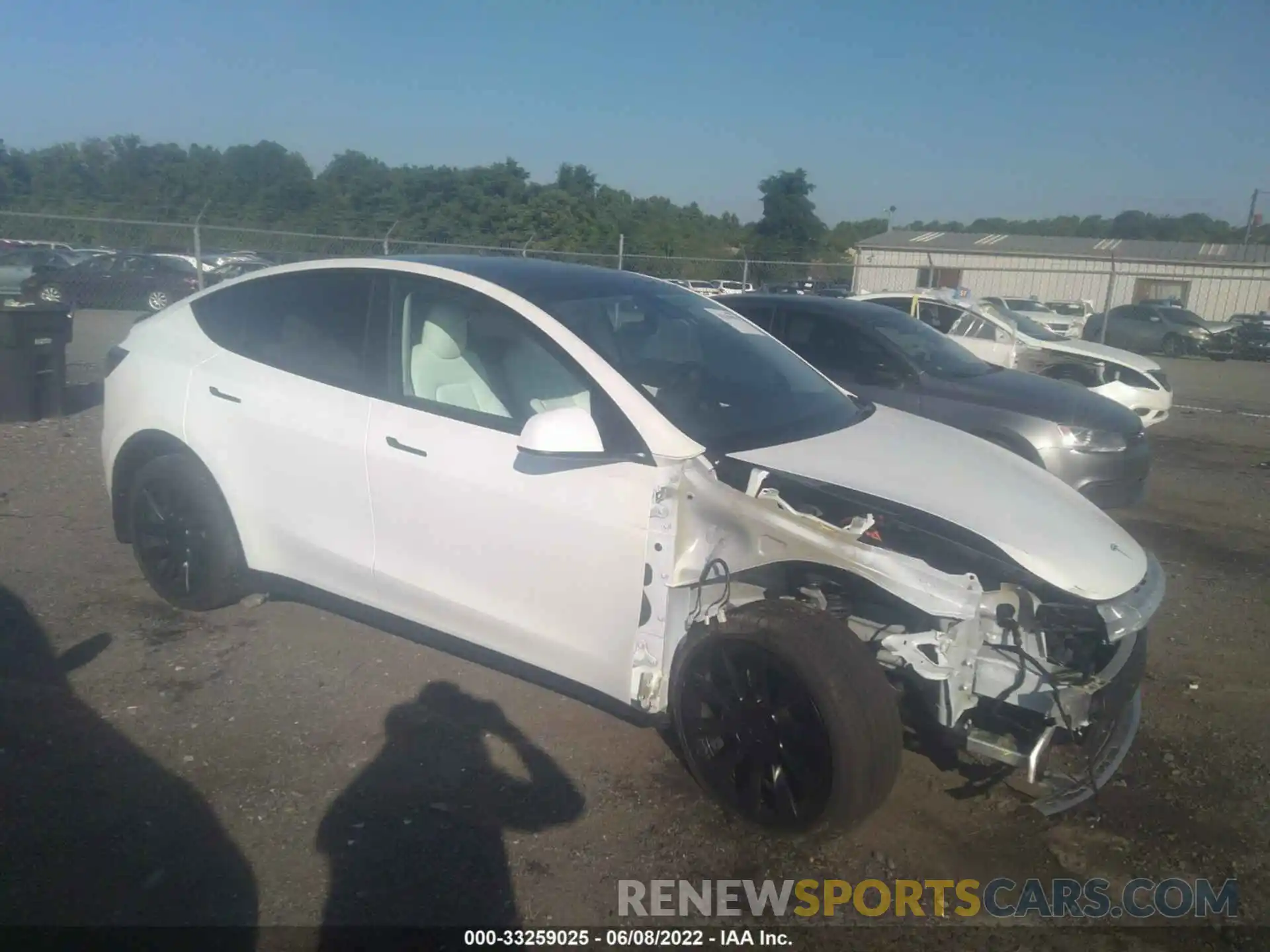 1 Photograph of a damaged car 5YJYGDEE7MF211164 TESLA MODEL Y 2021