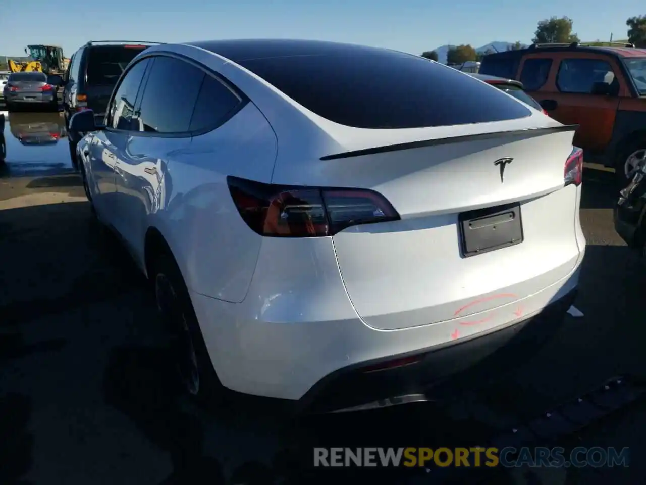 3 Photograph of a damaged car 5YJYGDEE7MF217529 TESLA MODEL Y 2021