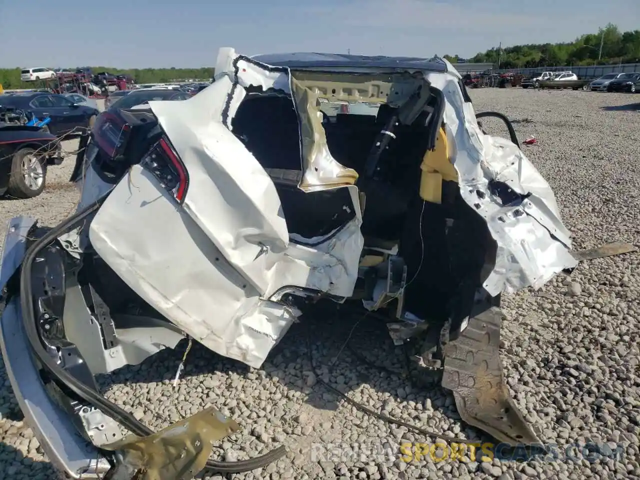 9 Photograph of a damaged car 5YJYGDEE7MF229552 TESLA MODEL Y 2021