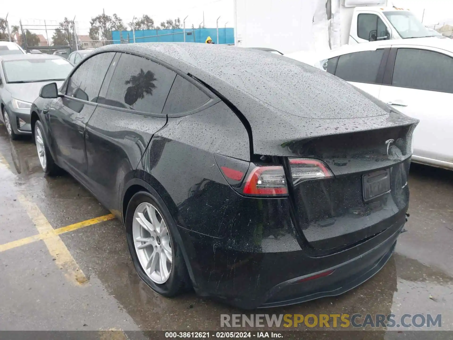 3 Фотография поврежденного автомобиля 5YJYGDEE7MF241569 TESLA MODEL Y 2021