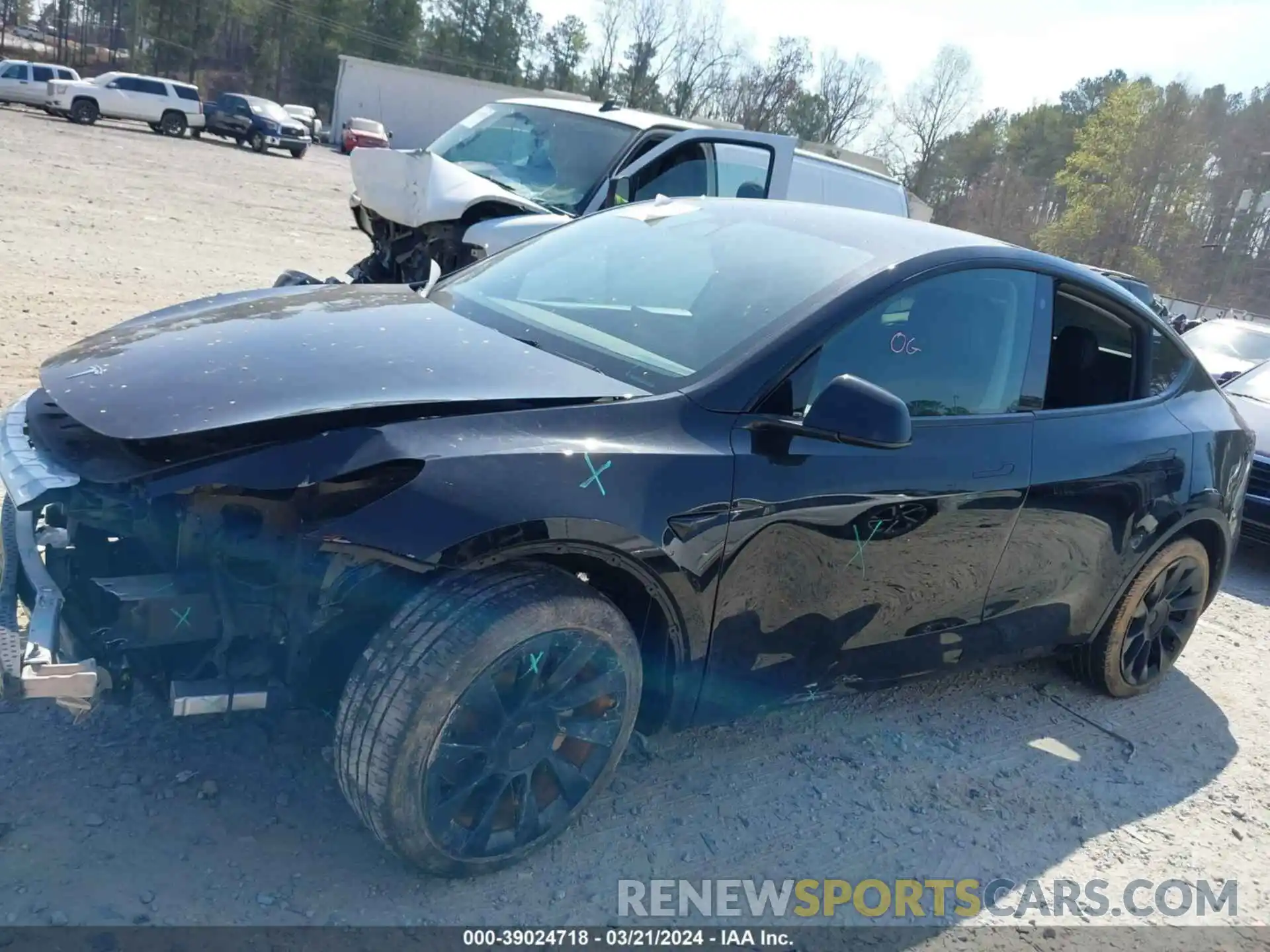 13 Photograph of a damaged car 5YJYGDEE7MF242897 TESLA MODEL Y 2021