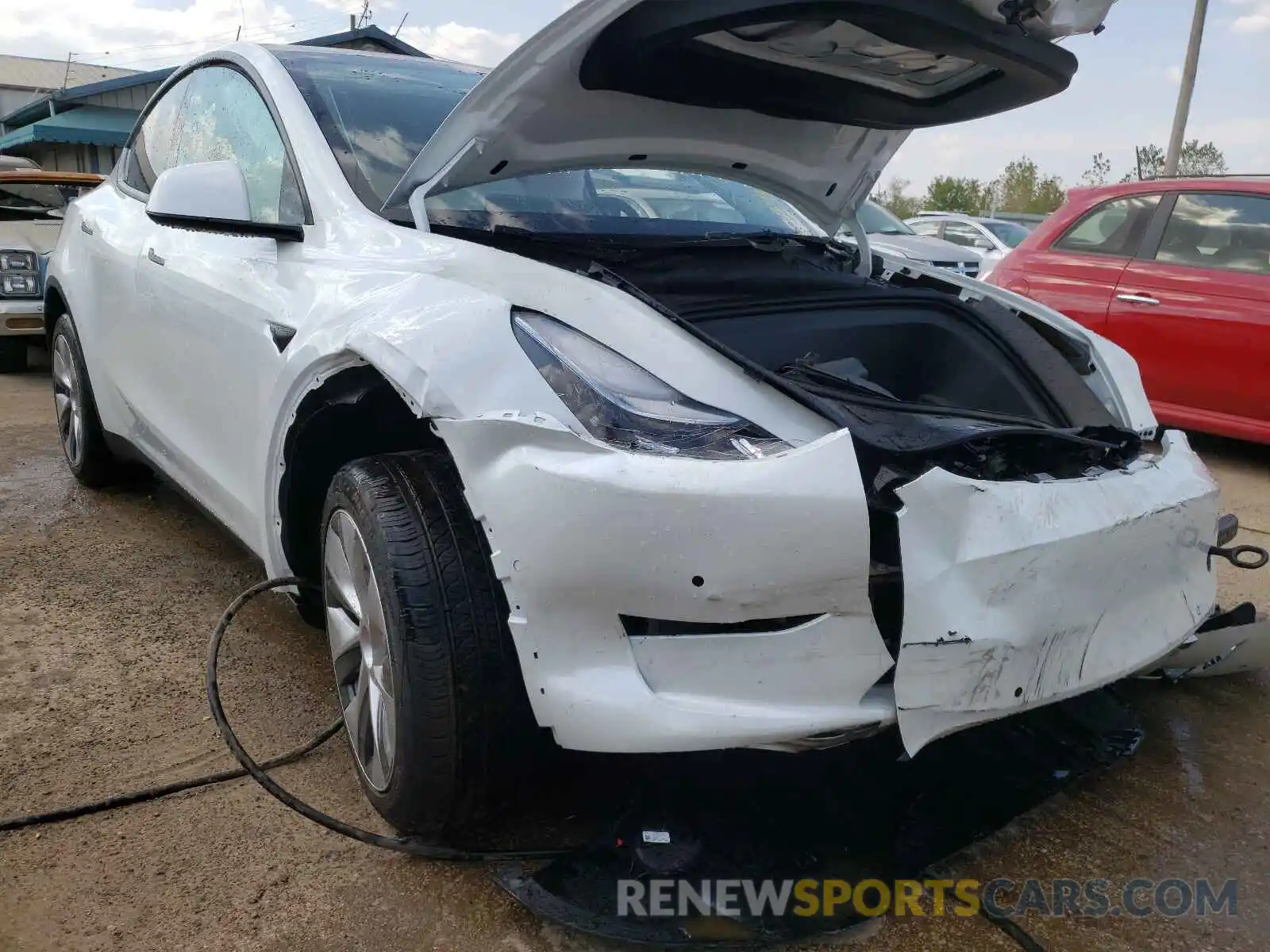 1 Photograph of a damaged car 5YJYGDEE7MF245282 TESLA MODEL Y 2021