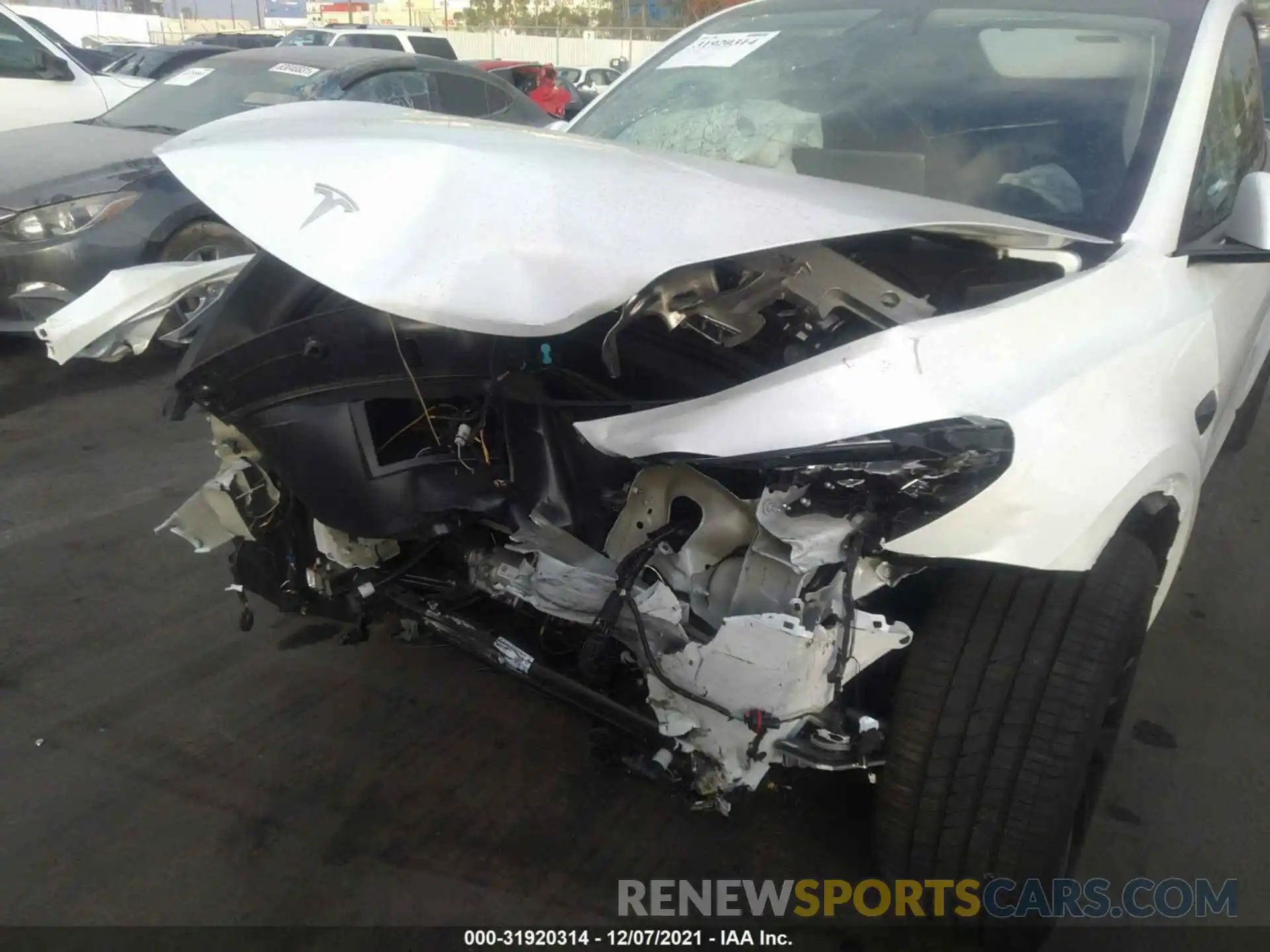 6 Photograph of a damaged car 5YJYGDEE7MF278444 TESLA MODEL Y 2021