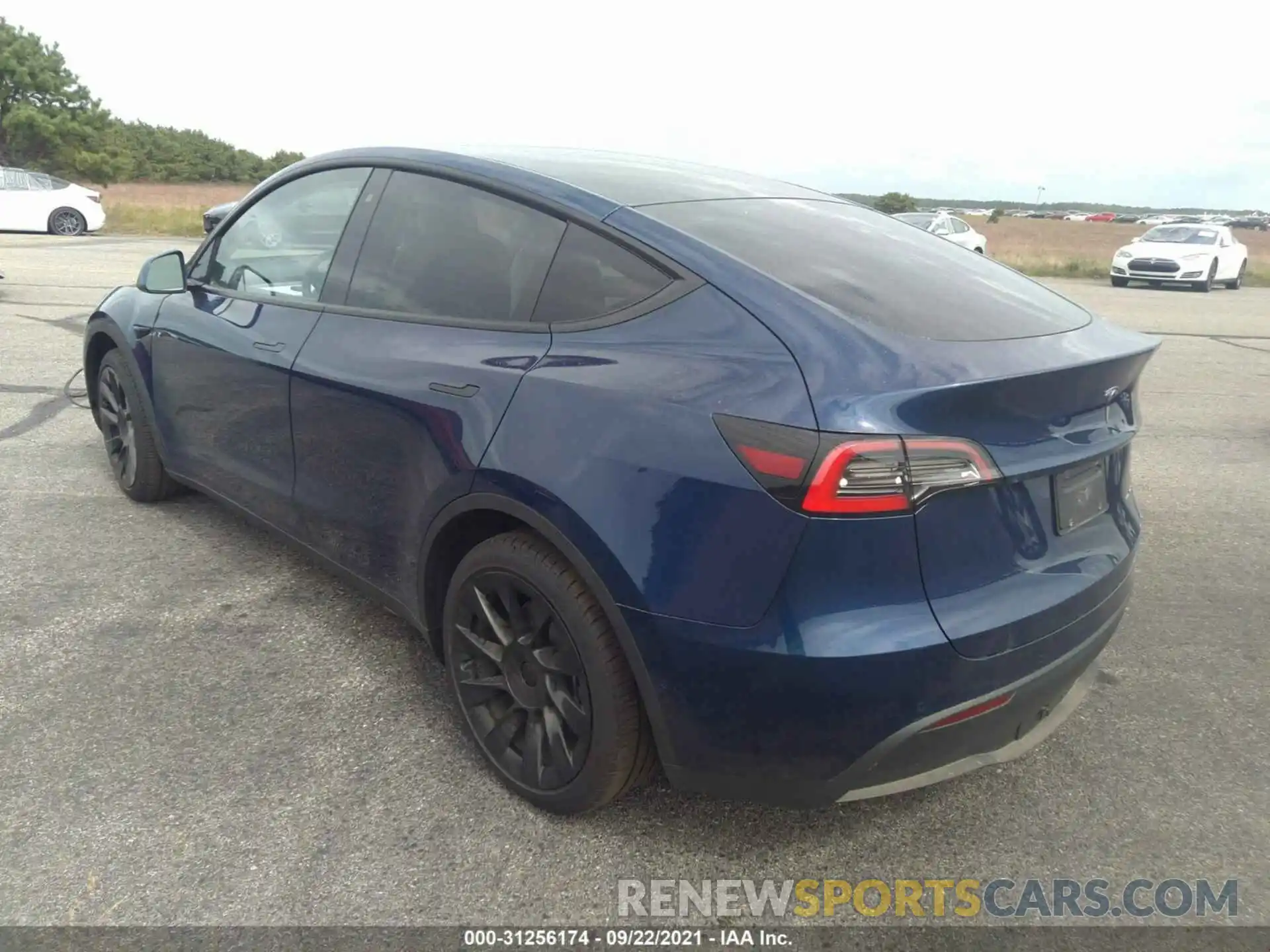 3 Photograph of a damaged car 5YJYGDEE8MF062473 TESLA MODEL Y 2021